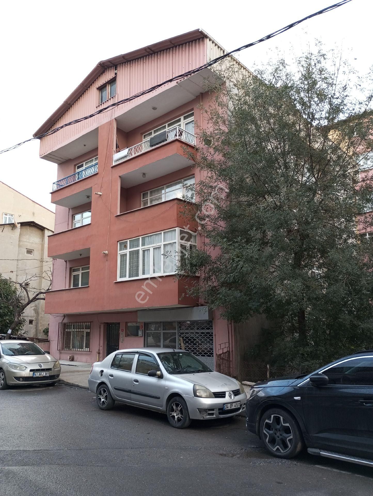 Yatırımlık Ticari İmarlı Arsa Paylı 2+1 Daire - Görsel 14