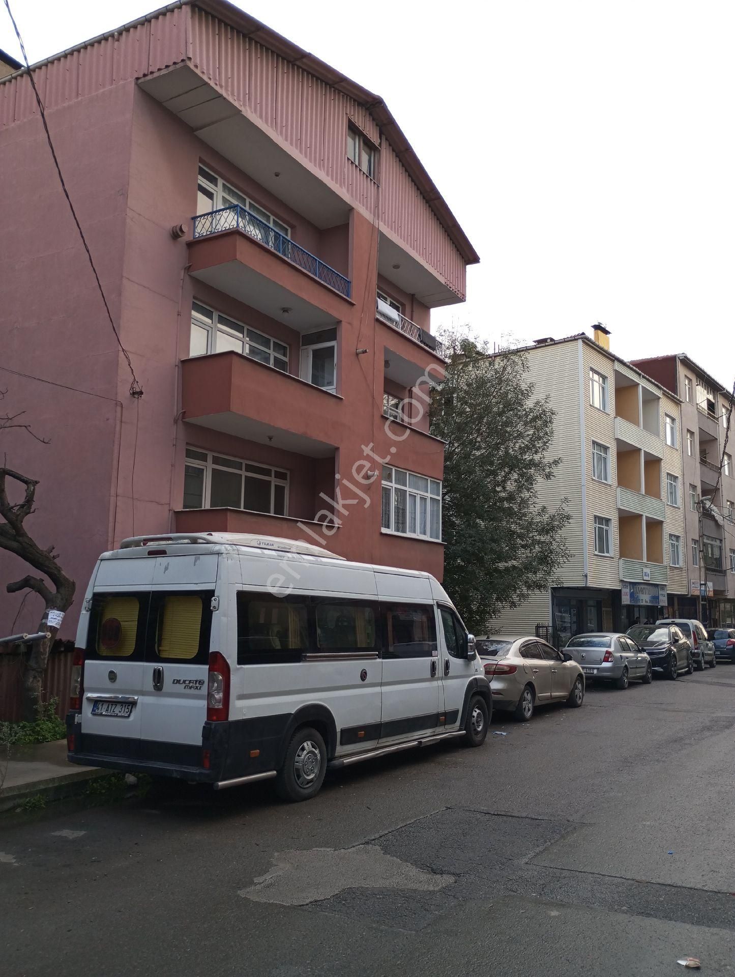 Yatırımlık Ticari İmarlı Arsa Paylı 2+1 Daire - Görsel 23
