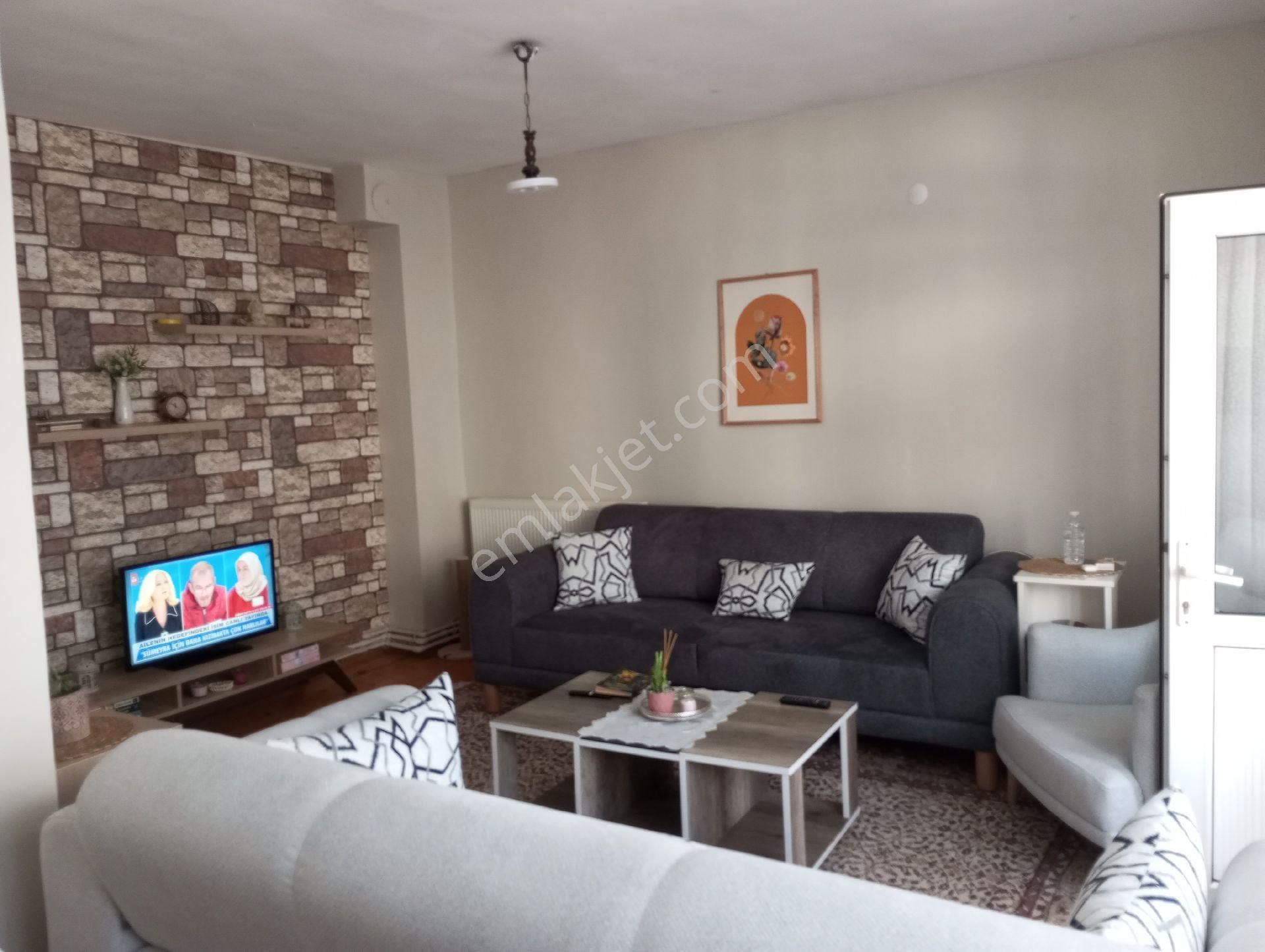 Yatırımlık Ticari İmarlı Arsa Paylı 2+1 Daire - Görsel 5