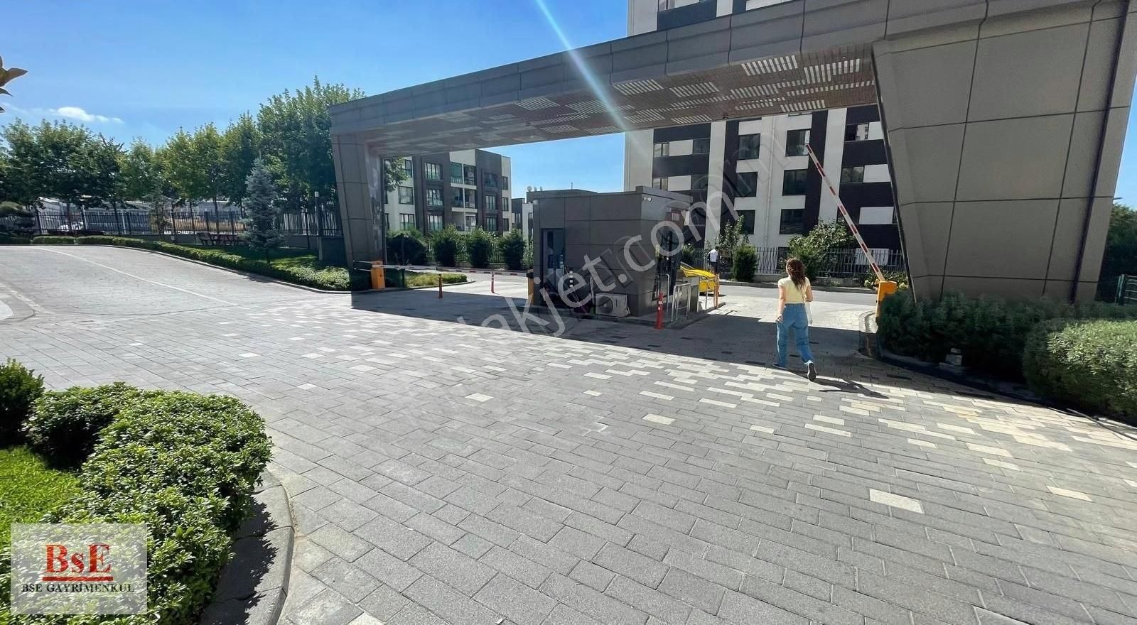 Beylikdüzü Vira İstanbul 2.etap'ta Boş Veya Eşyalı 1+1