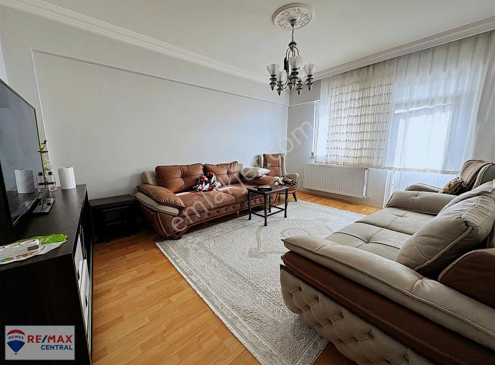 Remax'dan Tuzlugöl'de 5+1 Satılık Dublex