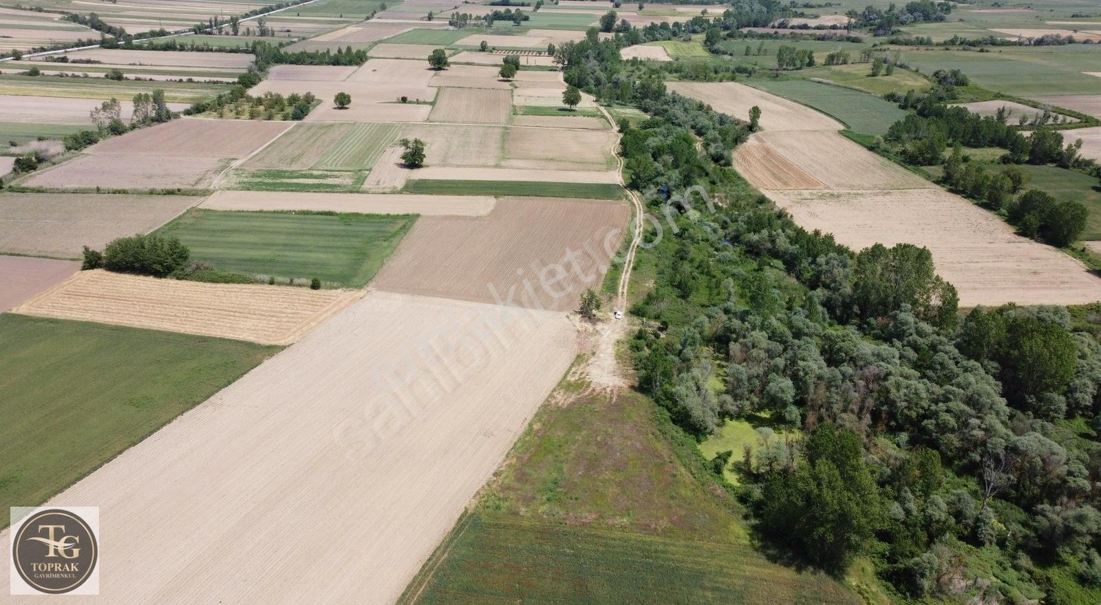 Kırklareli Merkez İnece Belde'sinde Satılık 1,712 M² Tarla - Görsel 11