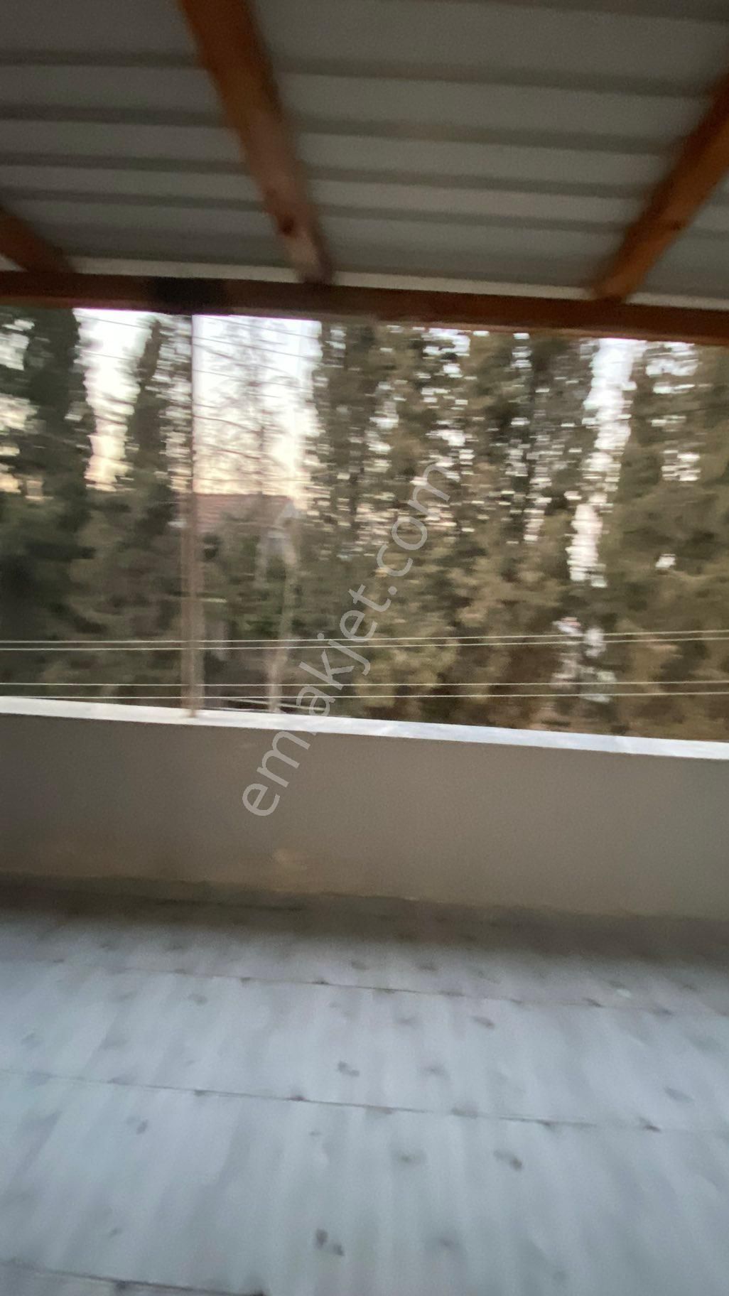 Yeşıltepe’de 2 Katlı Her Kat 2+1 Doğalgazlı Satılık - Görsel 19