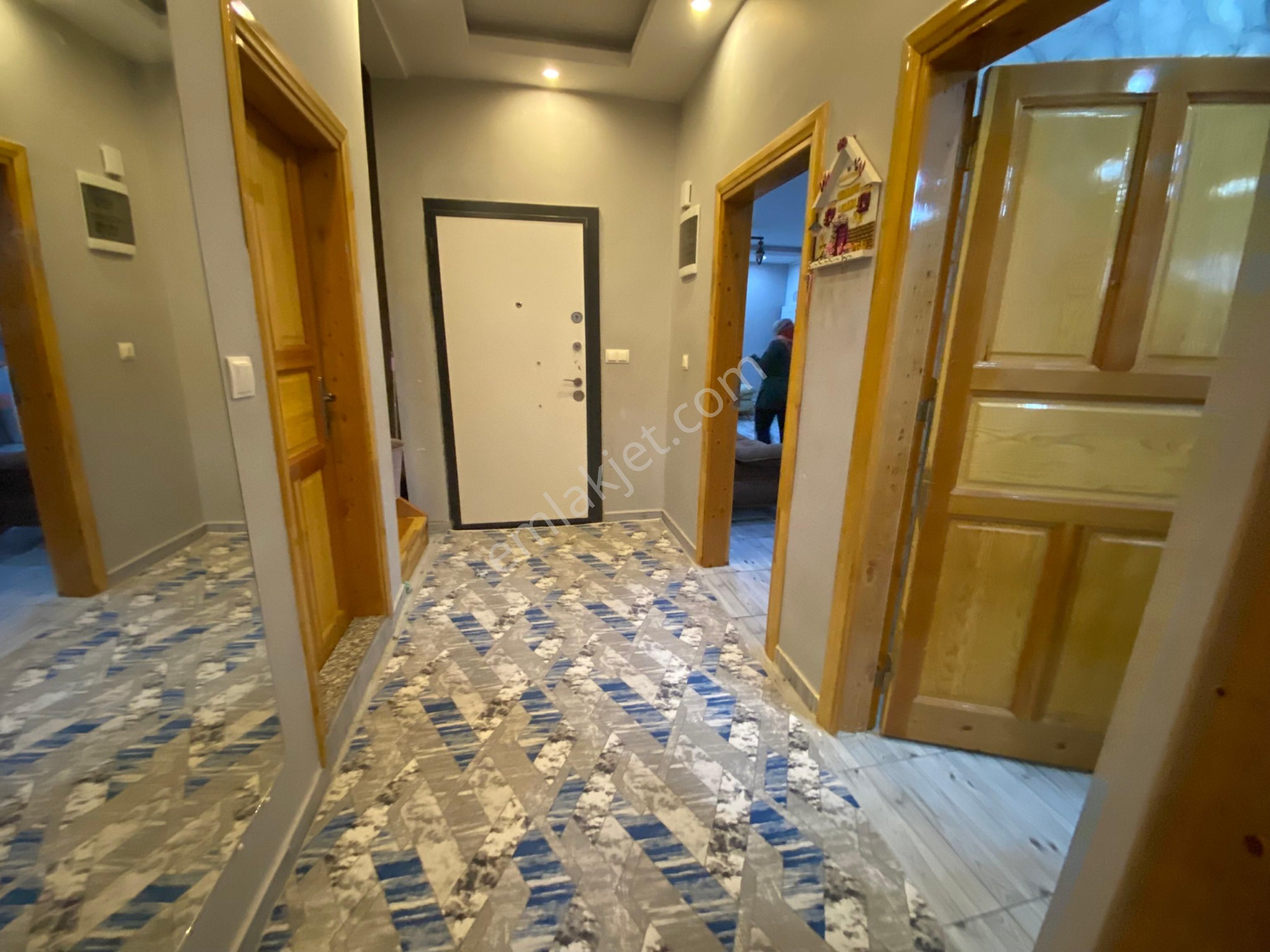 Yeşıltepe’de 2 Katlı Her Kat 2+1 Doğalgazlı Satılık - Görsel 5