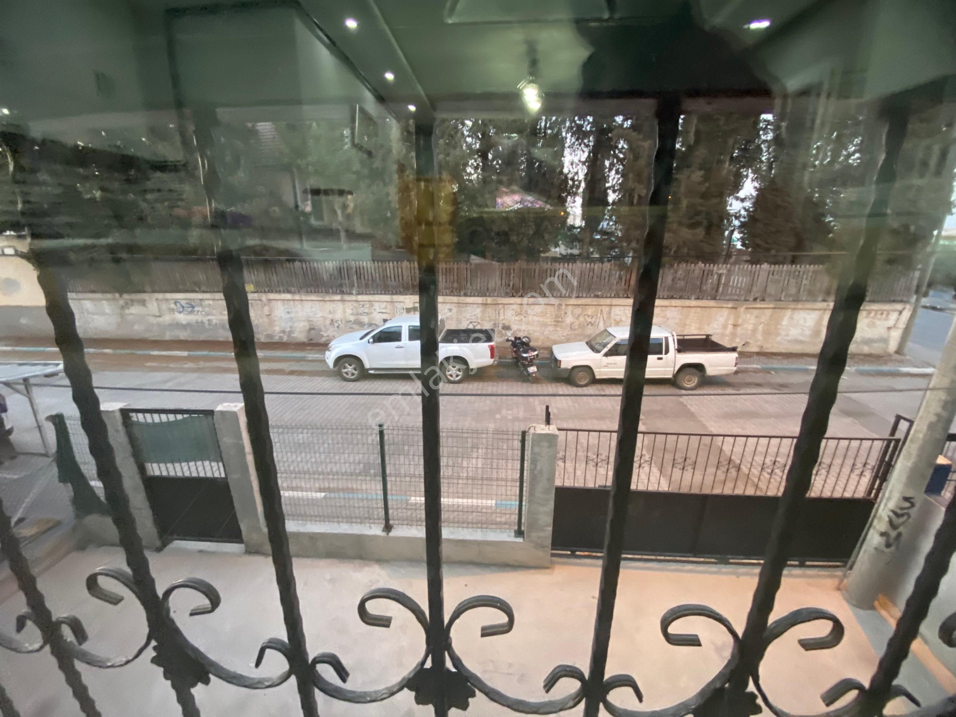 Yeşıltepe’de 2 Katlı Her Kat 2+1 Doğalgazlı Satılık - Görsel 9