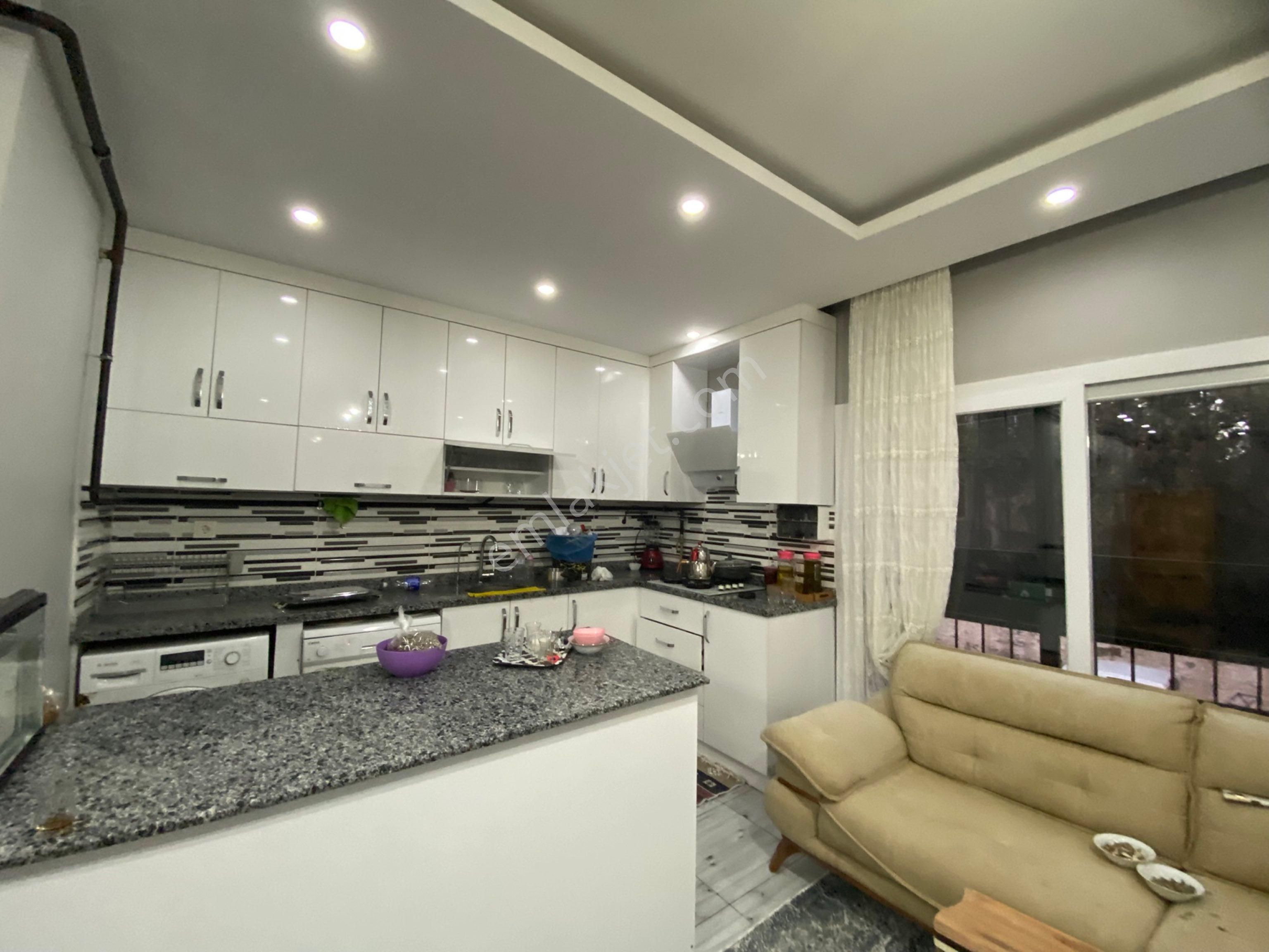 Yeşıltepe’de 2 Katlı Her Kat 2+1 Doğalgazlı Satılık - Görsel 16