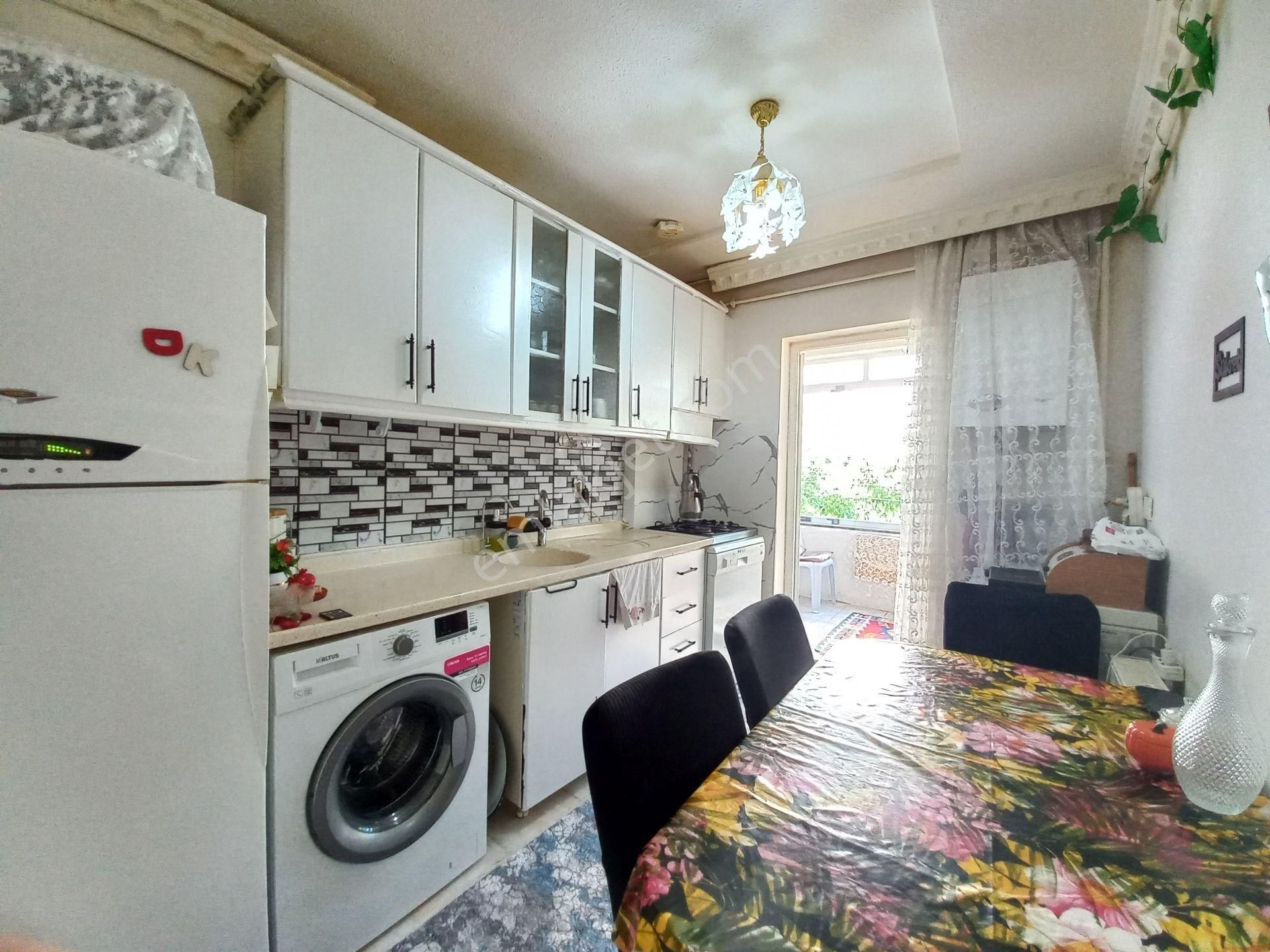 Engin Emlak'tan Karacaören Toki Konutları,2+1,1.kat,80 M2,güney