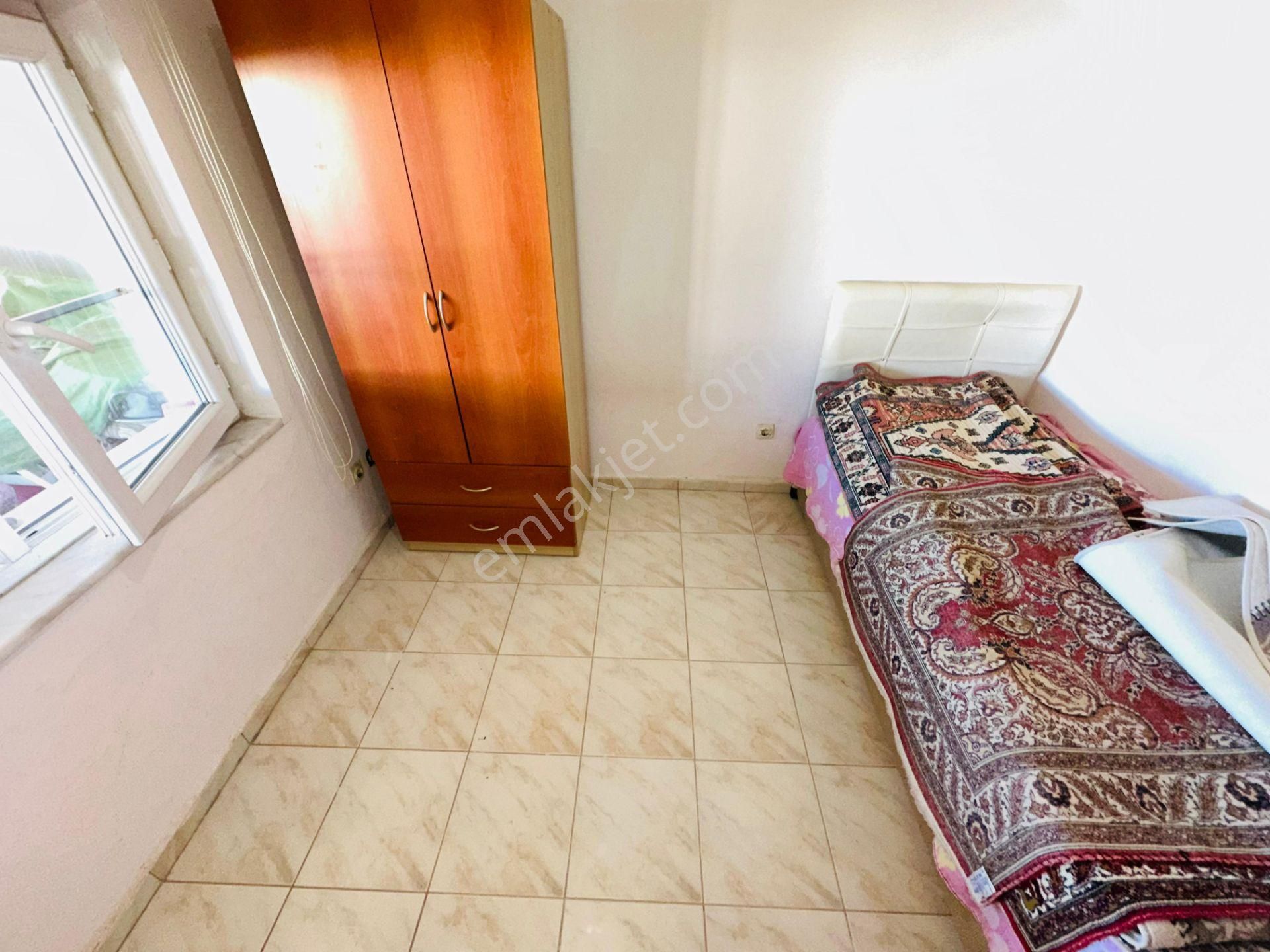 Güre De 4+1 Çift Mutfak Satılık Triblex Müstakil Ev - Görsel 5