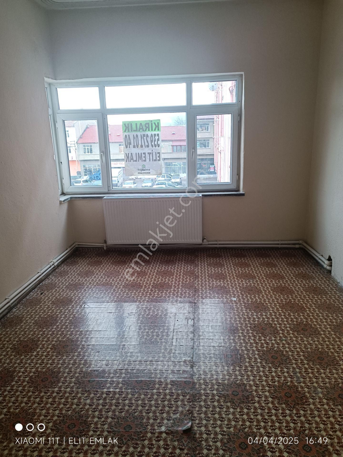 Elit Emlak'tan Satılık 3+1 Mutfak Ayrıca Var 100 M2 Çarsı Merkezde - Görsel 12