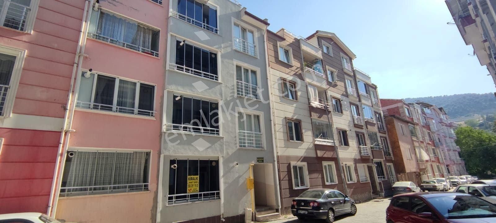 Vadi Emlak'tan Devegörmez Mahallesinde Eşyalı Kiralık 2+1 Daire
