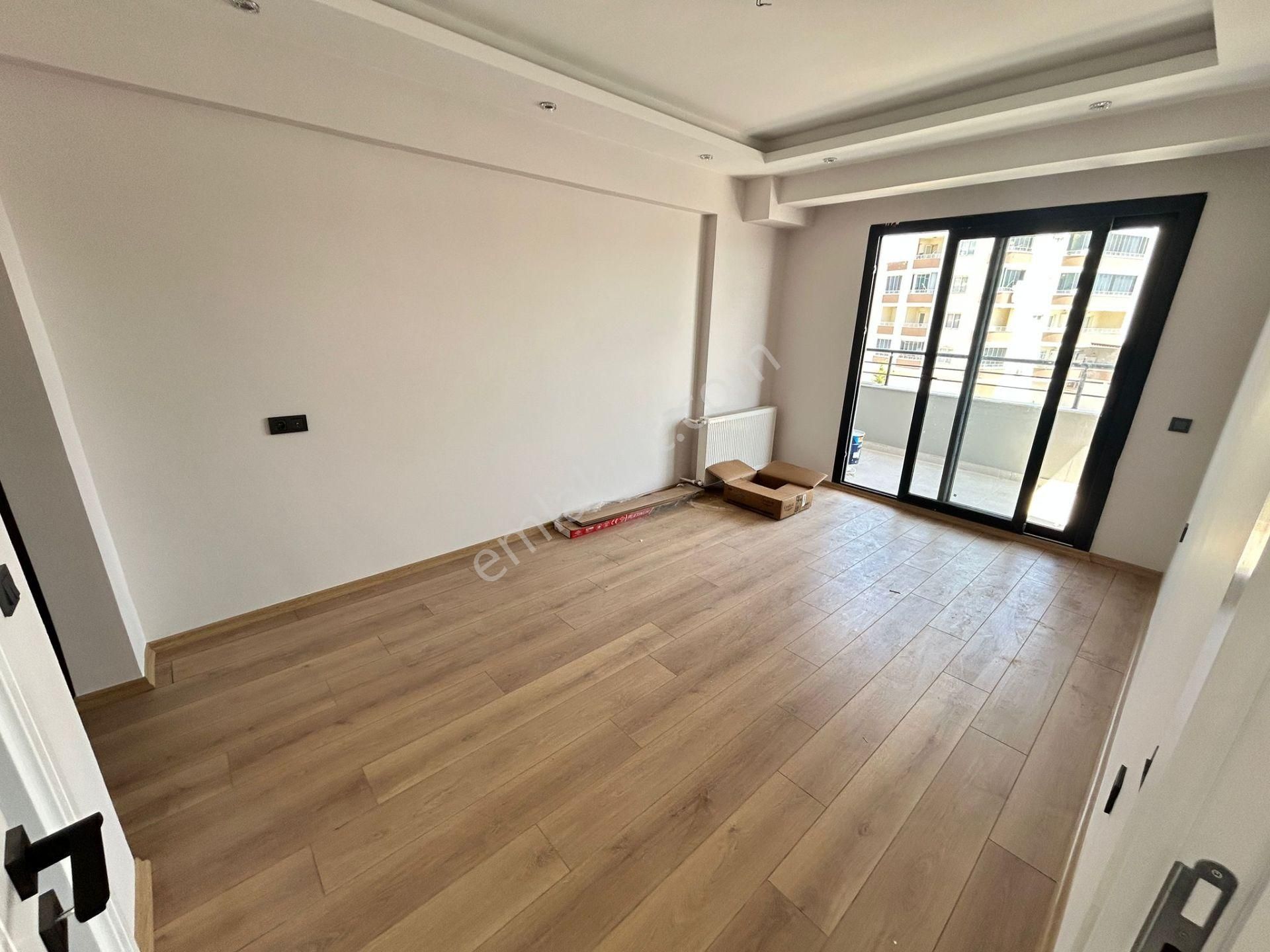 Parla'dan Portakal Mah Ultra Lüks Sıfır 4+1 Daire