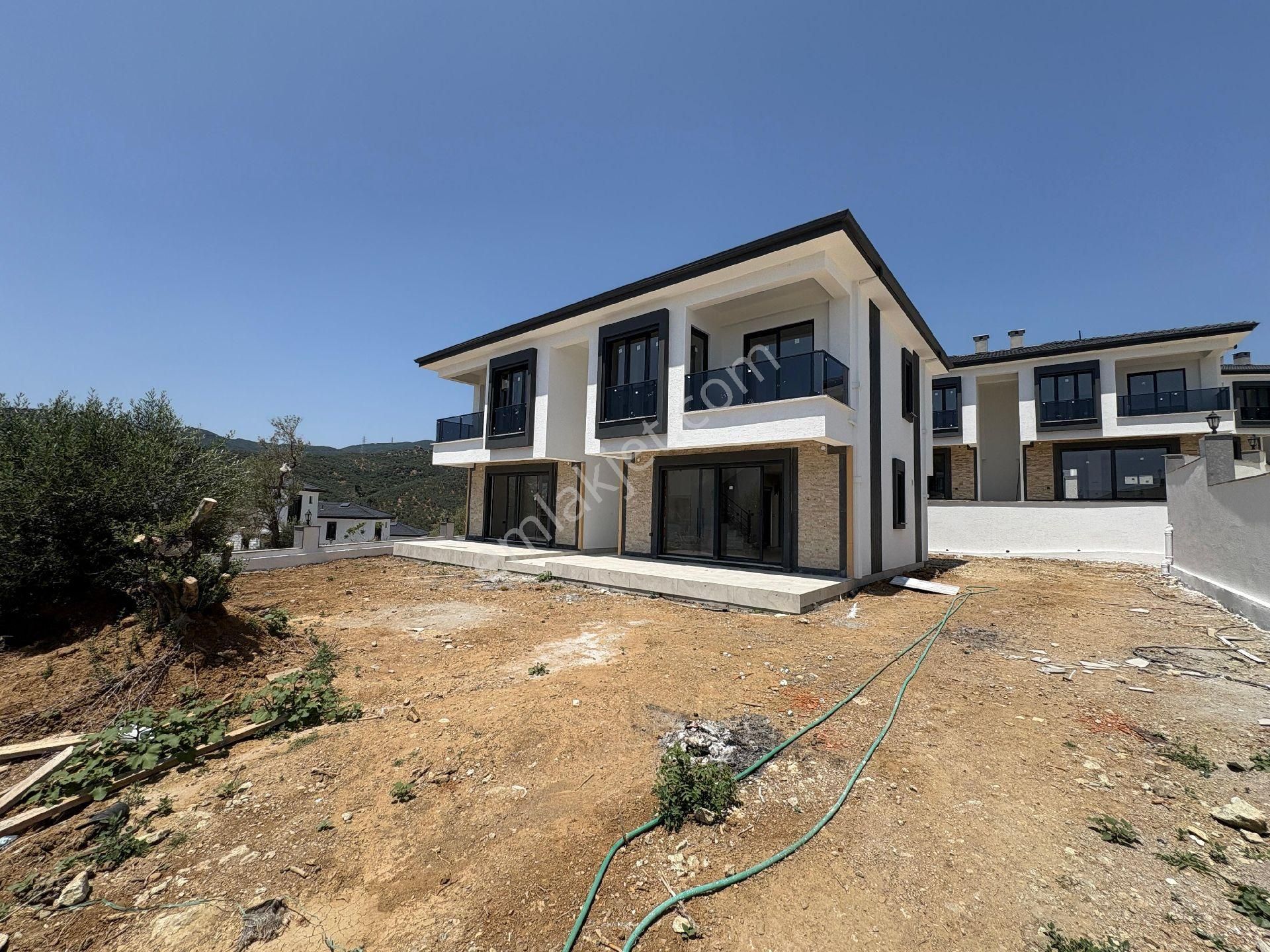 Arya'dan Muhteşem Kazdağları Ve Deniz Manzarasıyla 3+1 Villa - Görsel 3