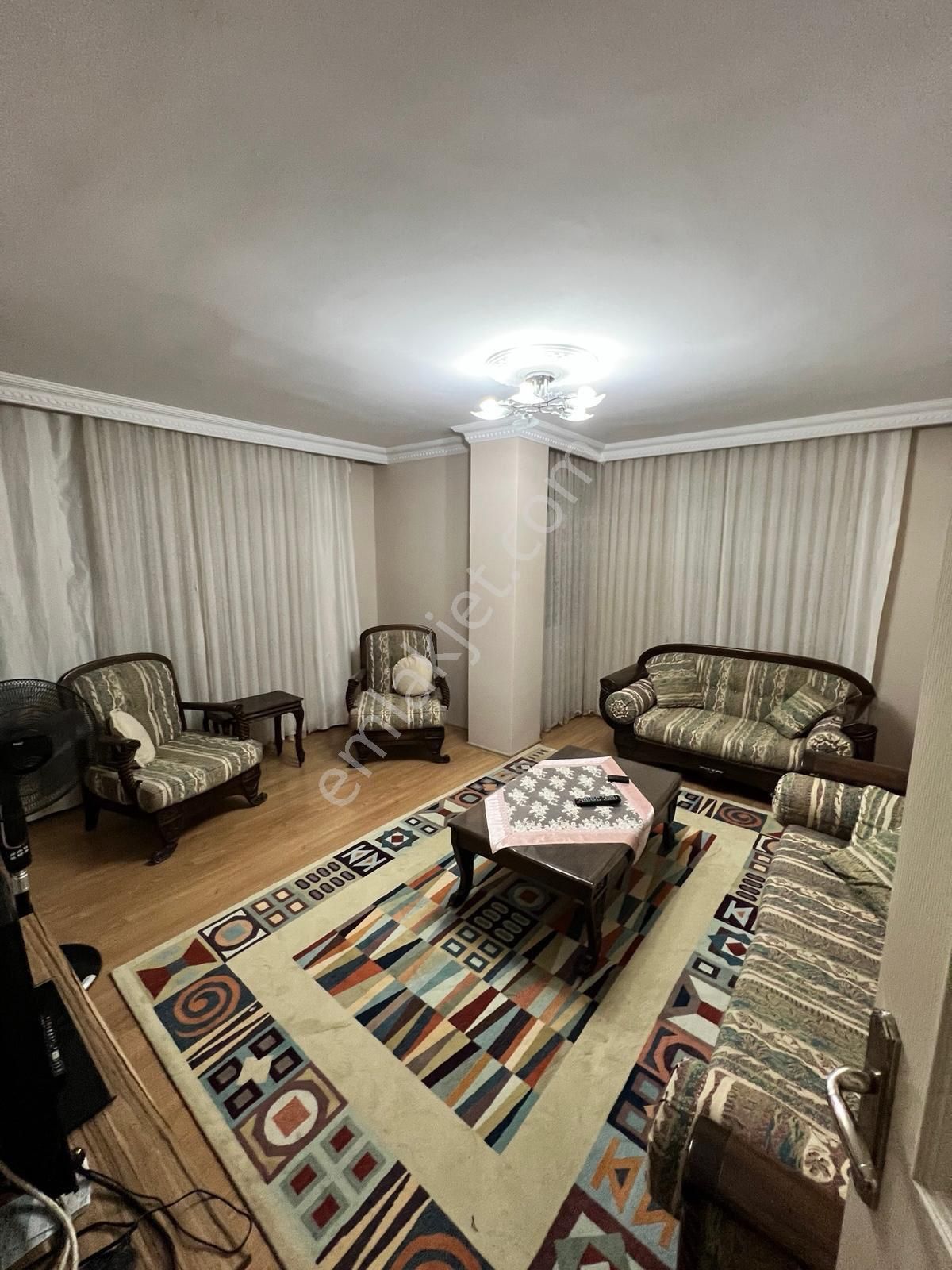 Delta Emlaktan 2+1 Yeni Binada 90m 2 Kiralık 2.kat Daire