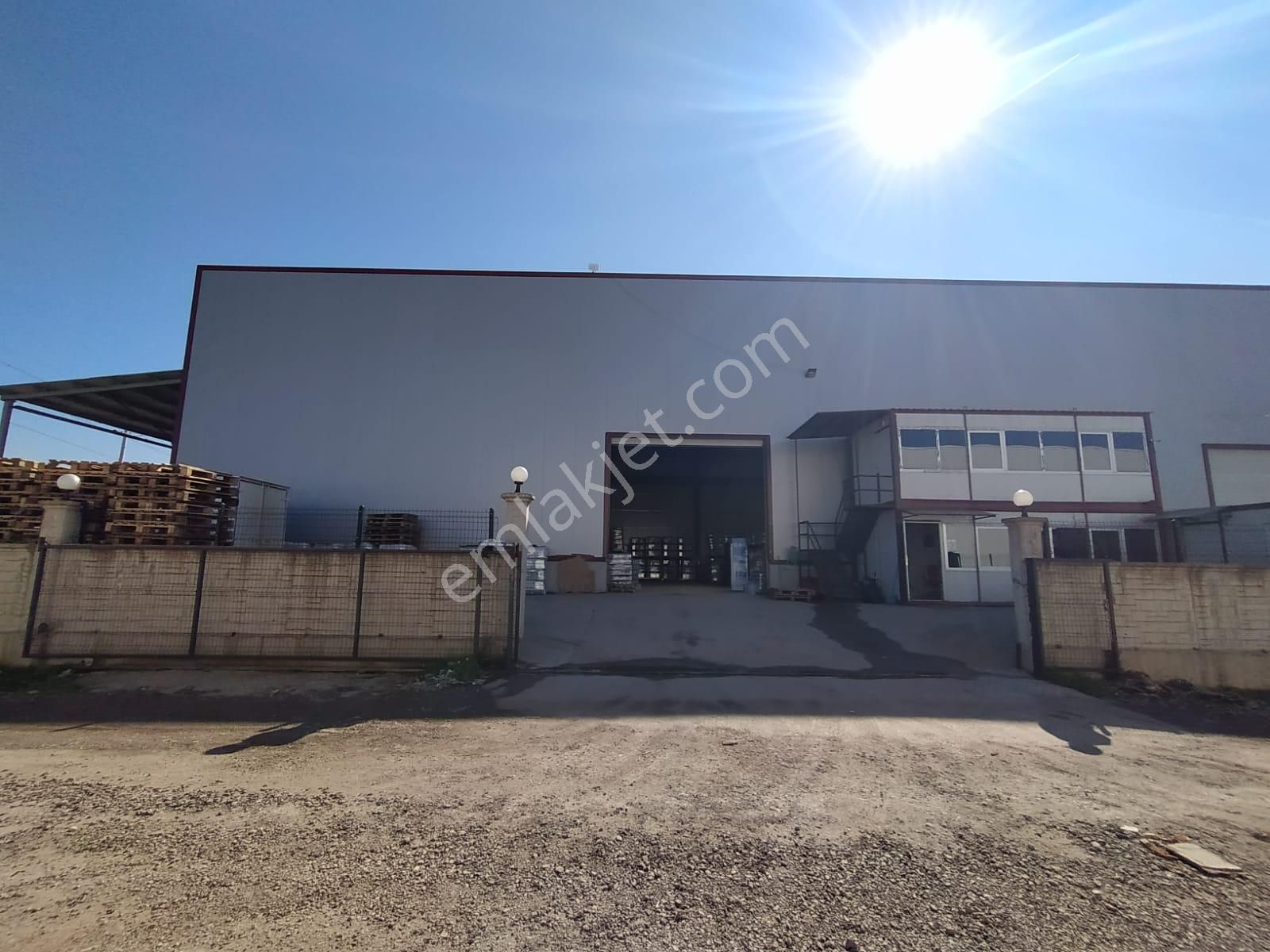 Eskidjiden Başiskele Kullarda Satılık 767 M2 Depo