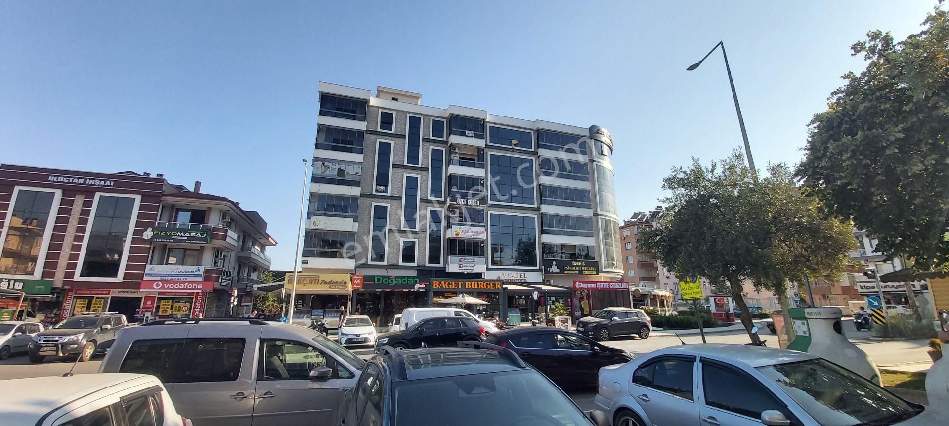 Zafer Mah. Hastane Yanı Kiralık Ofis