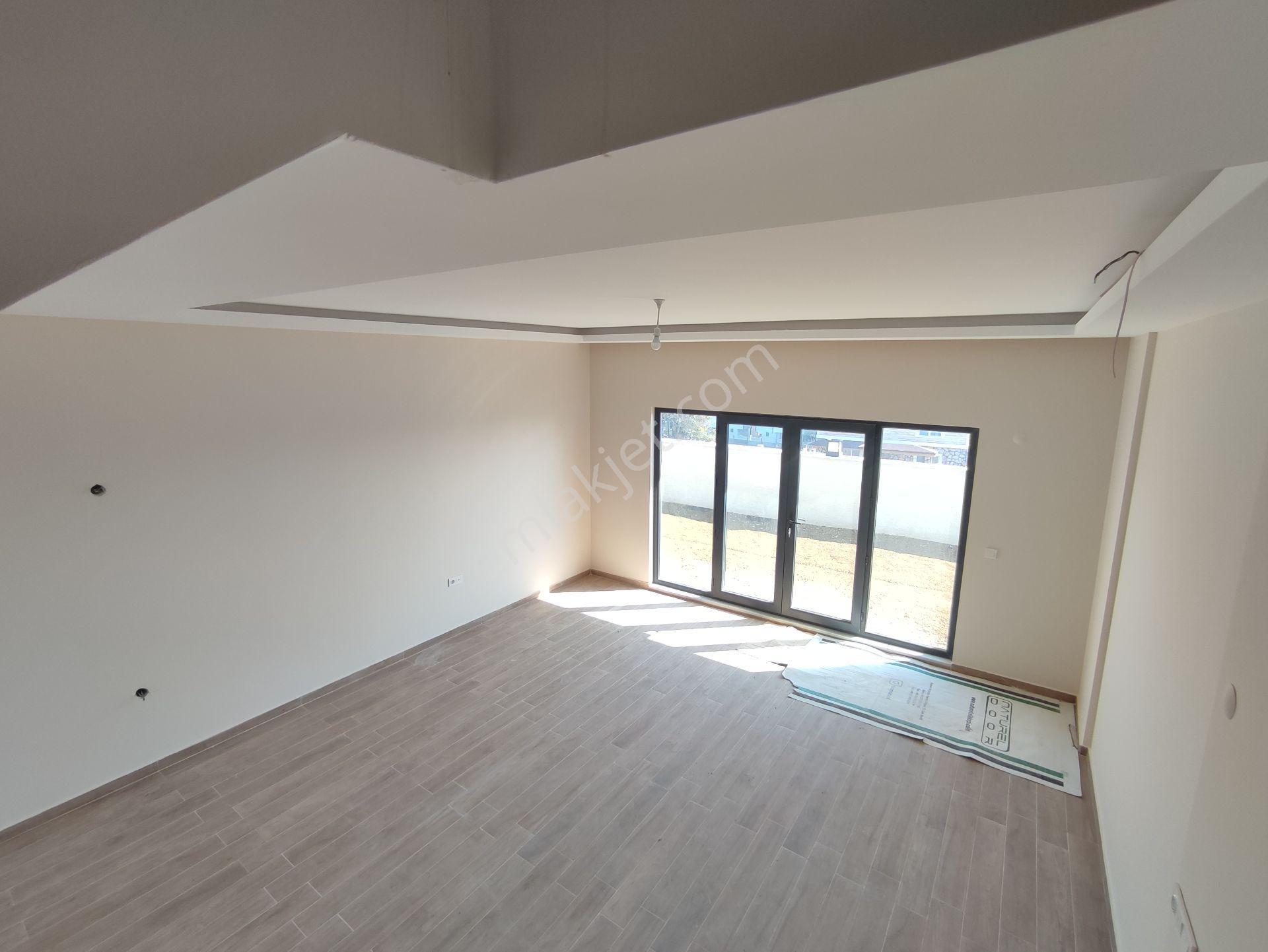 Bulut Yatırımdan 200 M² 4+1 Deniz Manzaralı 3 Katlı Müstakil Ev - Görsel 19