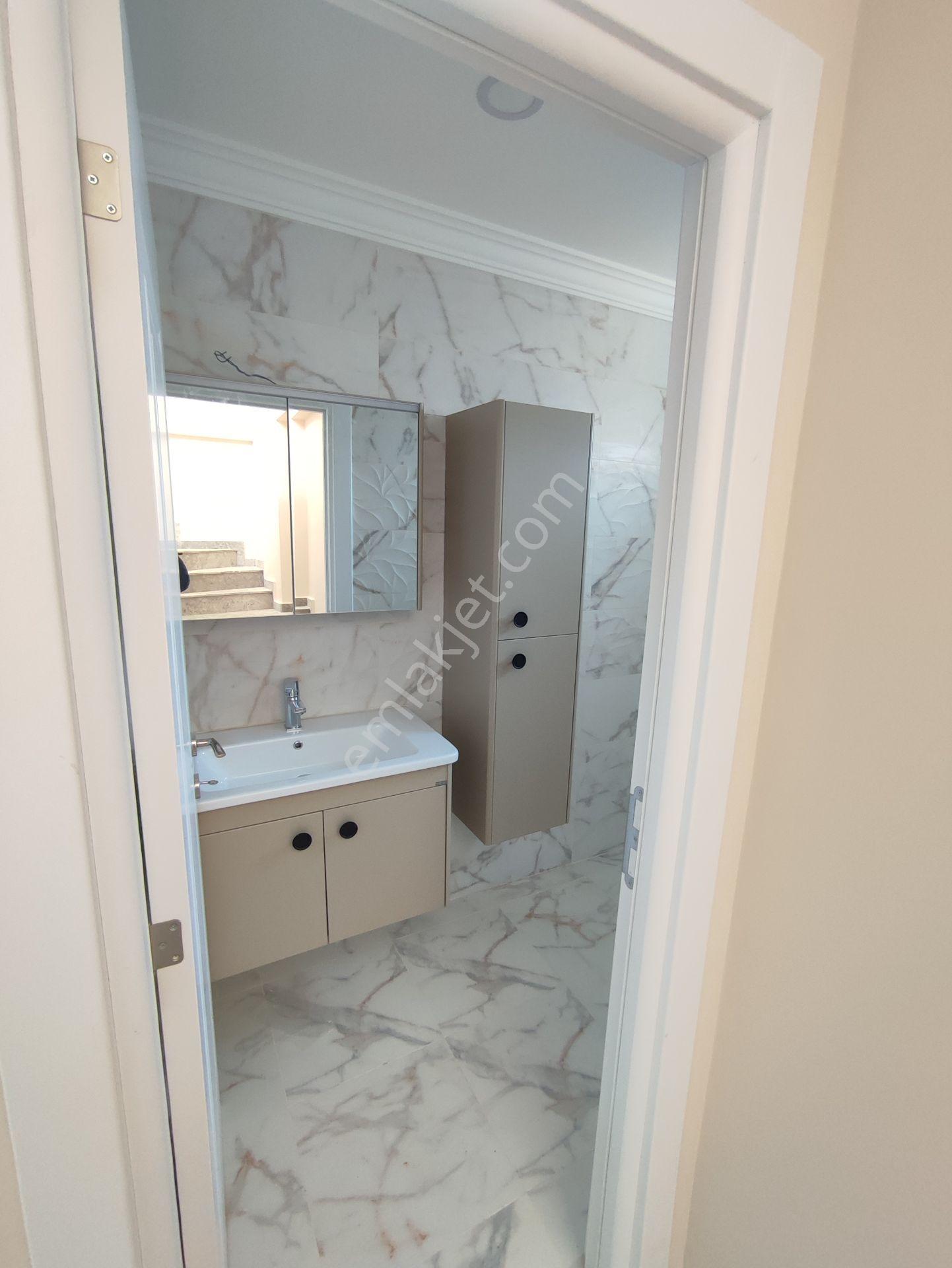 Bulut Yatırımdan 200 M² 4+1 Deniz Manzaralı 3 Katlı Müstakil Ev - Görsel 9