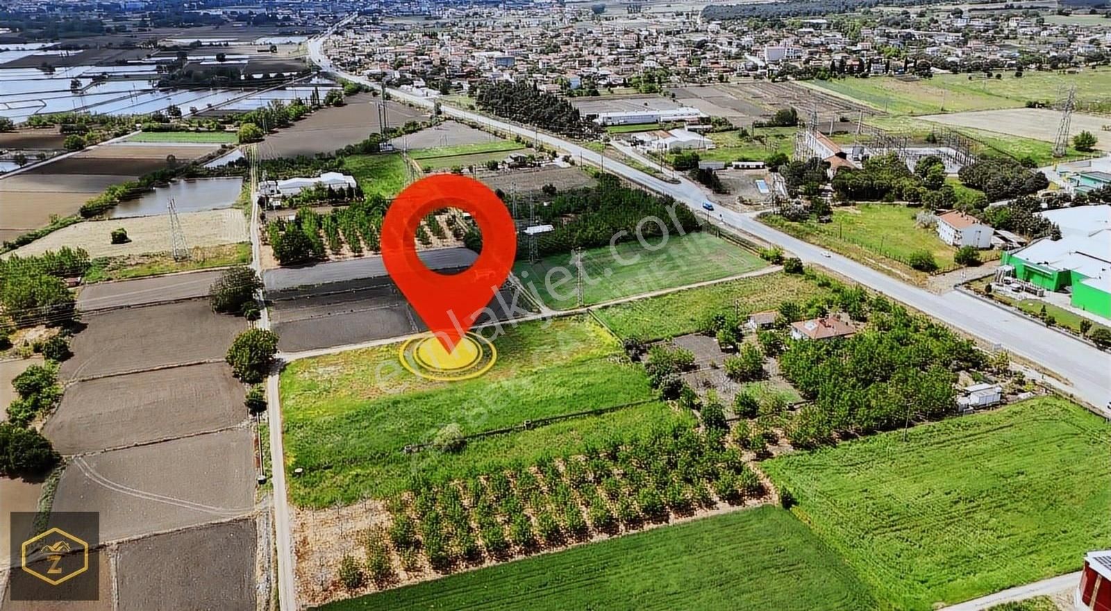 Zeybek Emlaktan Hasanbey 3574 M2 Arazimiz Satılıktır