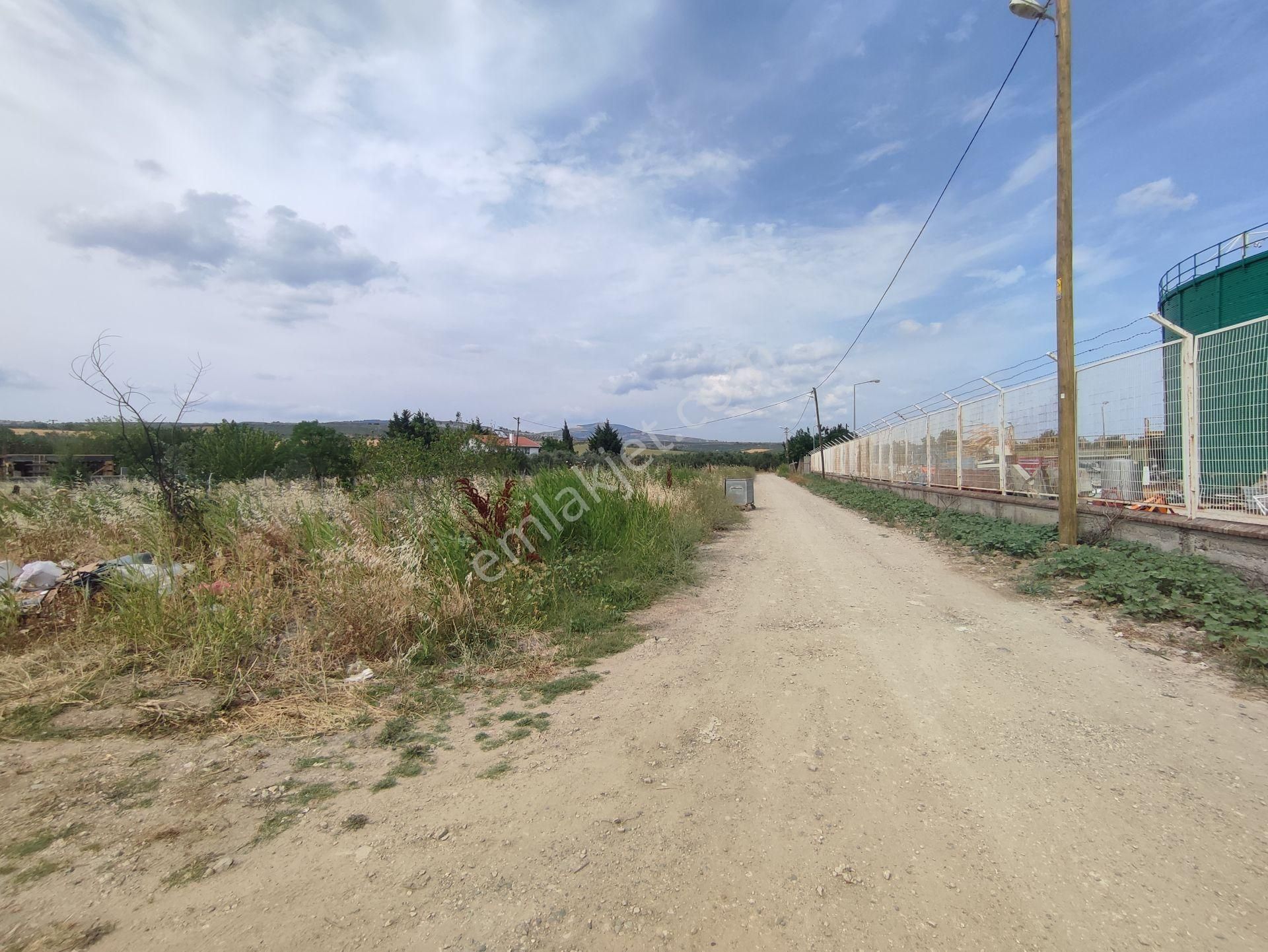 Bulut Yatırımdan 405 M² % 30 İmarlı Merkezi Konumda Denize Yakın Köşe Parsel Arsa - Görsel 10