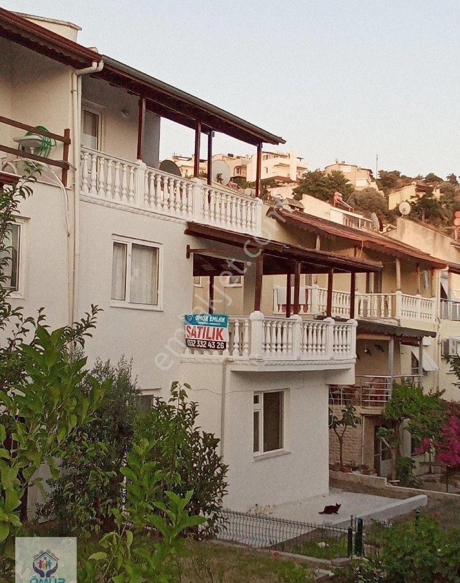 İzmir Seferihisar Ömür Beldesinde Havuzlu Sitede Satılık Tripleks - Görsel 15