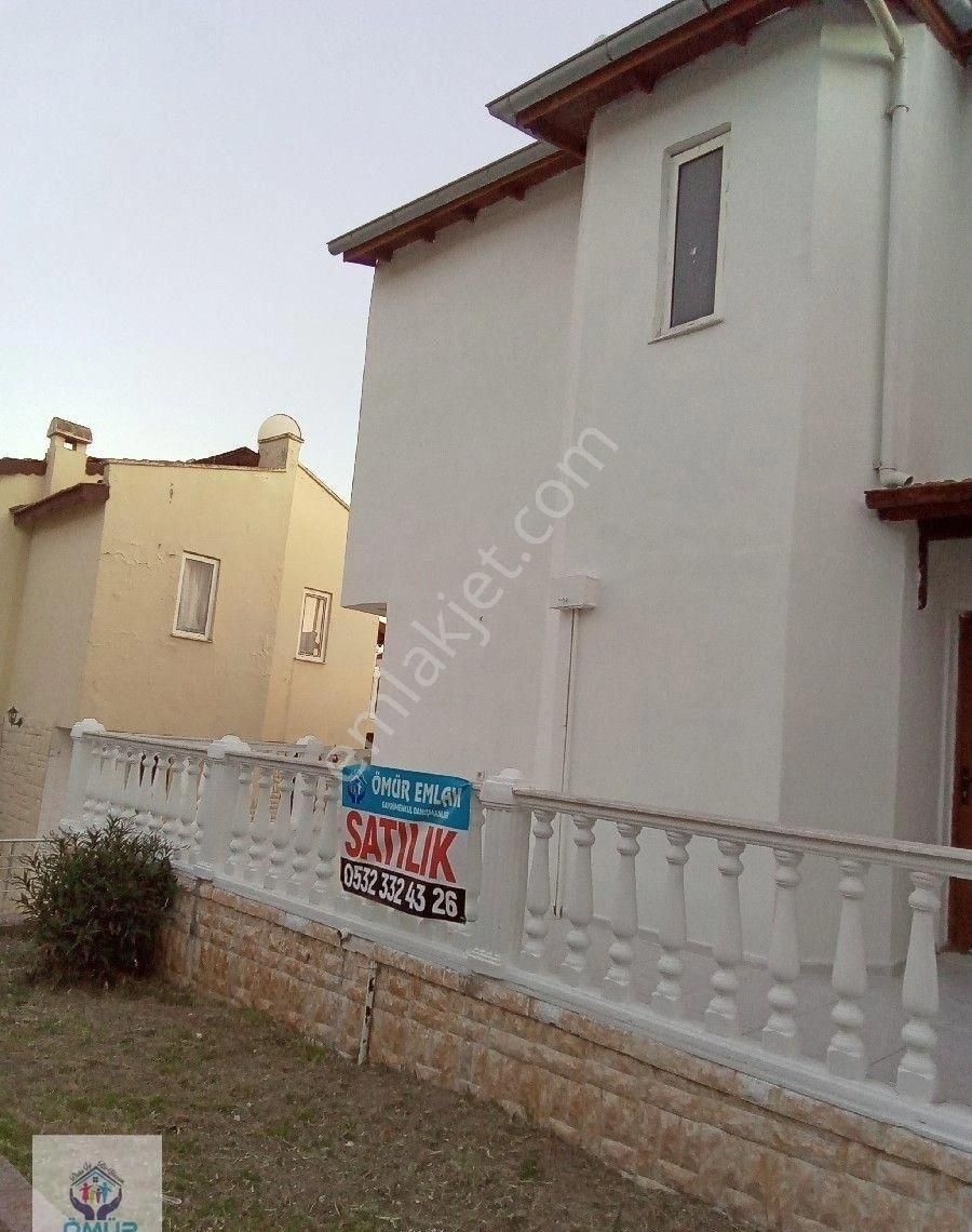 İzmir Seferihisar Ömür Beldesinde Havuzlu Sitede Satılık Tripleks - Görsel 13