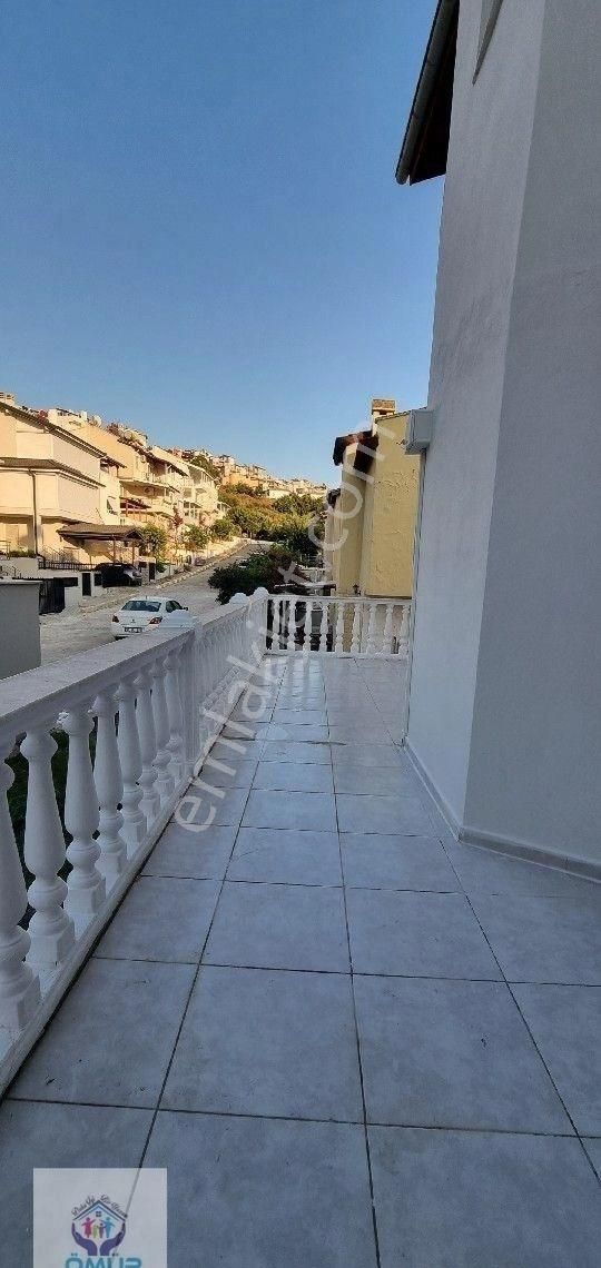 İzmir Seferihisar Ömür Beldesinde Havuzlu Sitede Satılık Tripleks - Görsel 18