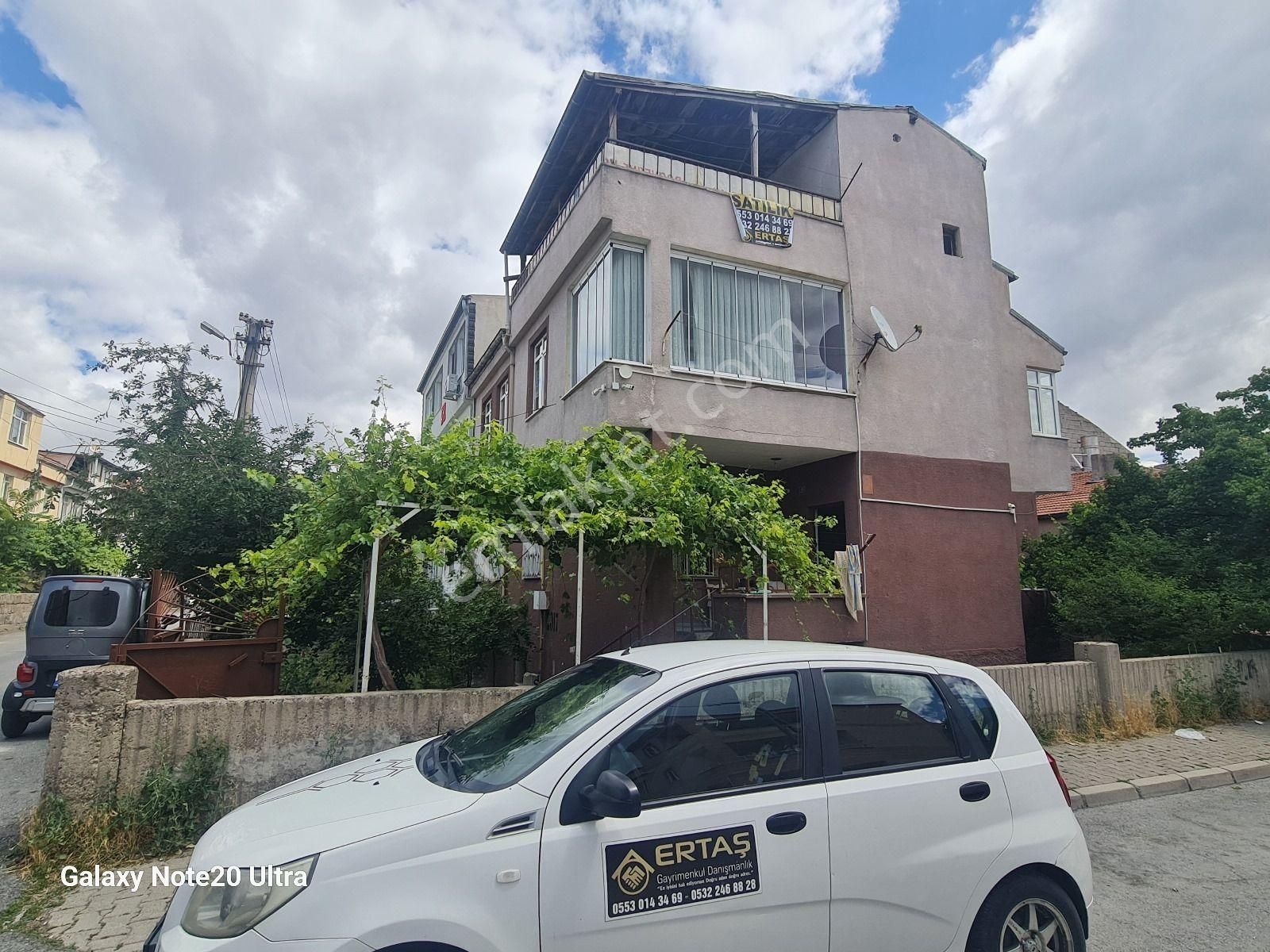Kayseri Danısment M. Satılık Köse Bina