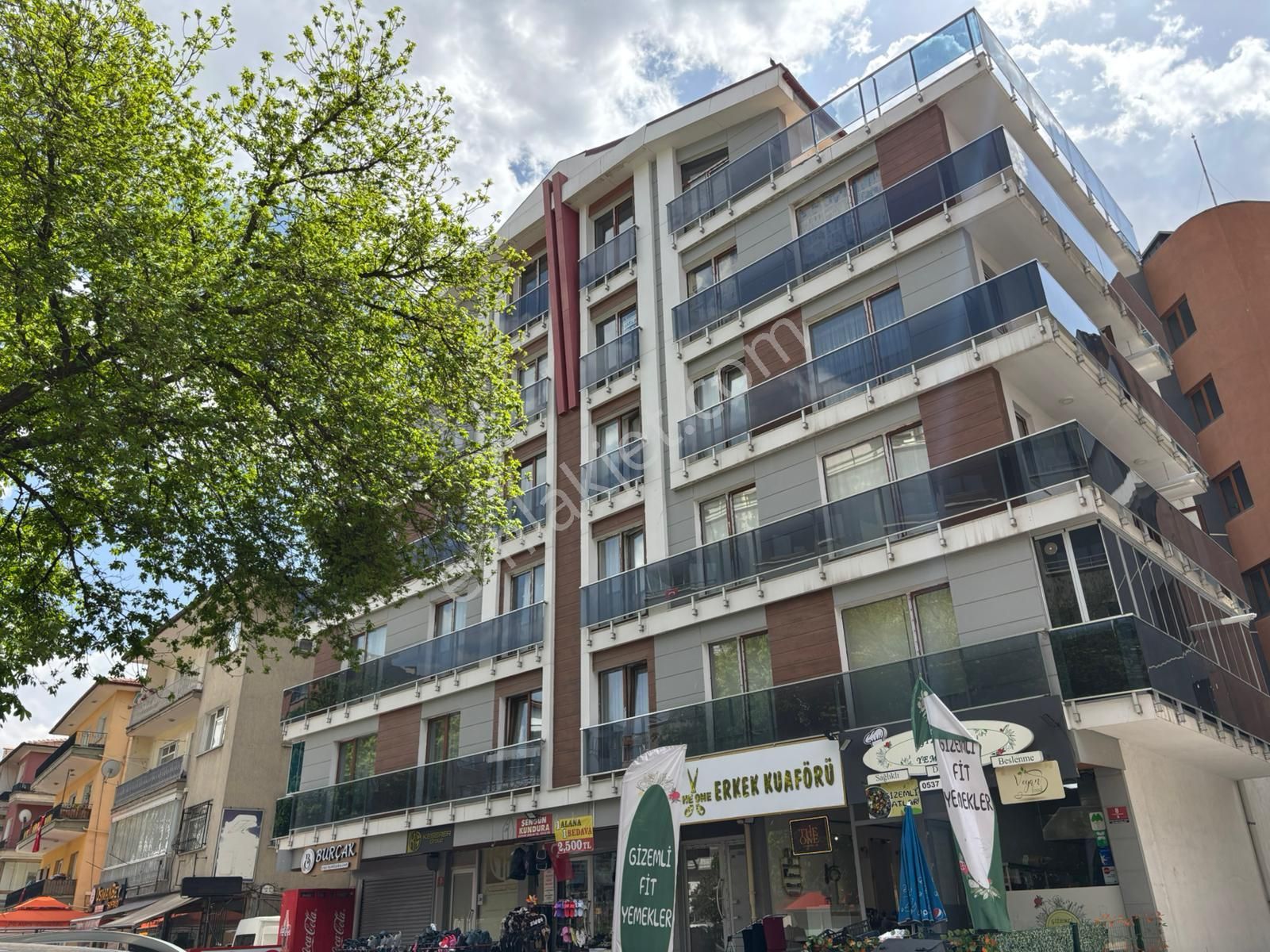 “bta İle Yatırımlar Sağlam Zeminde Yükselir .” Kolejde Satılık 3,5+1 Daire