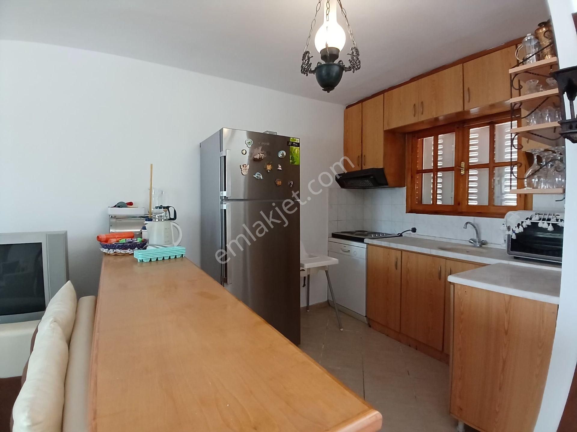 Akbük'ün Kalbinde Denize 50 Mt. Mesafeli İkiz Villa - Görsel 8