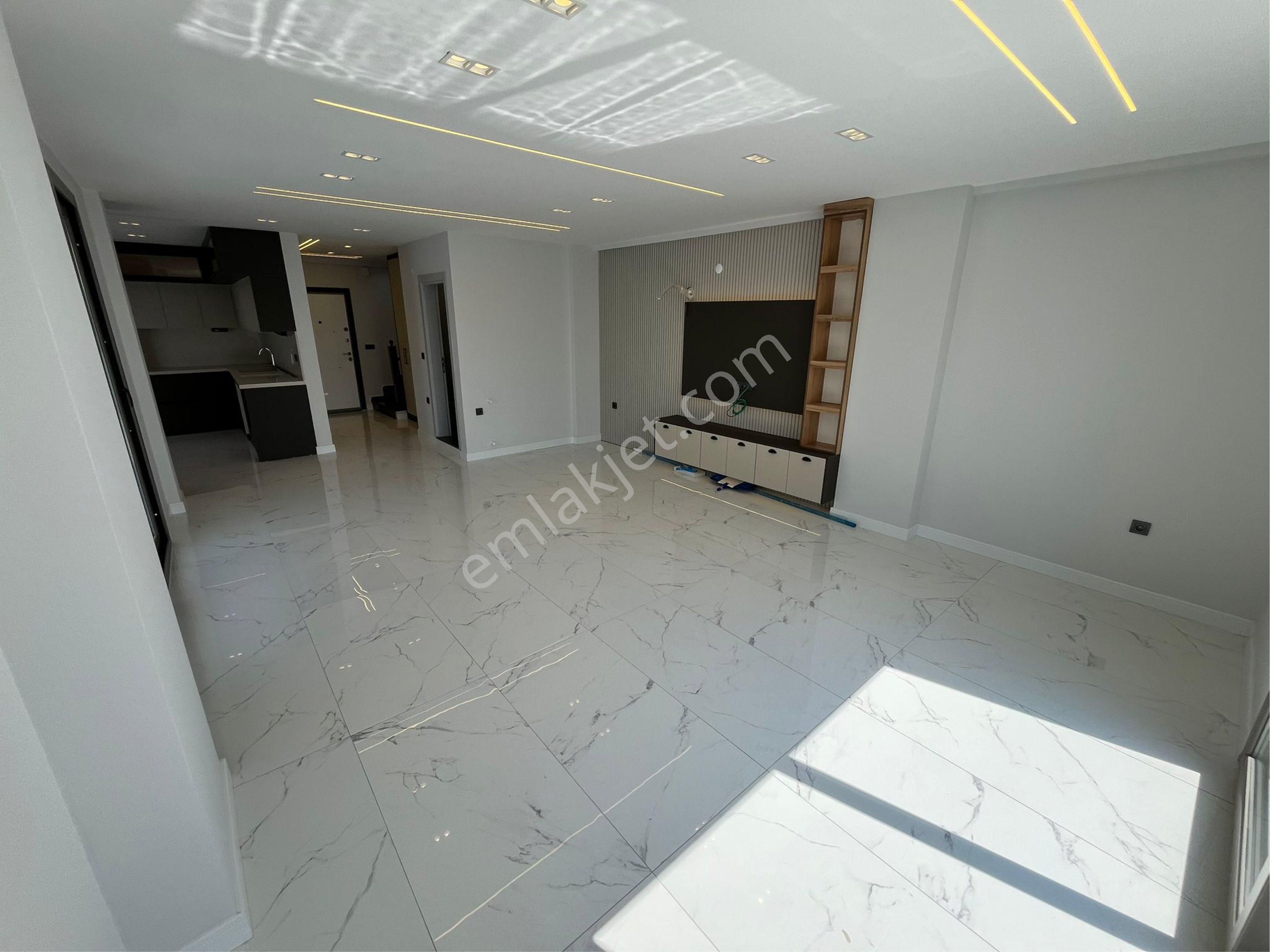 Denize Yakın Havuzlu Lüks Villa - Görsel 6