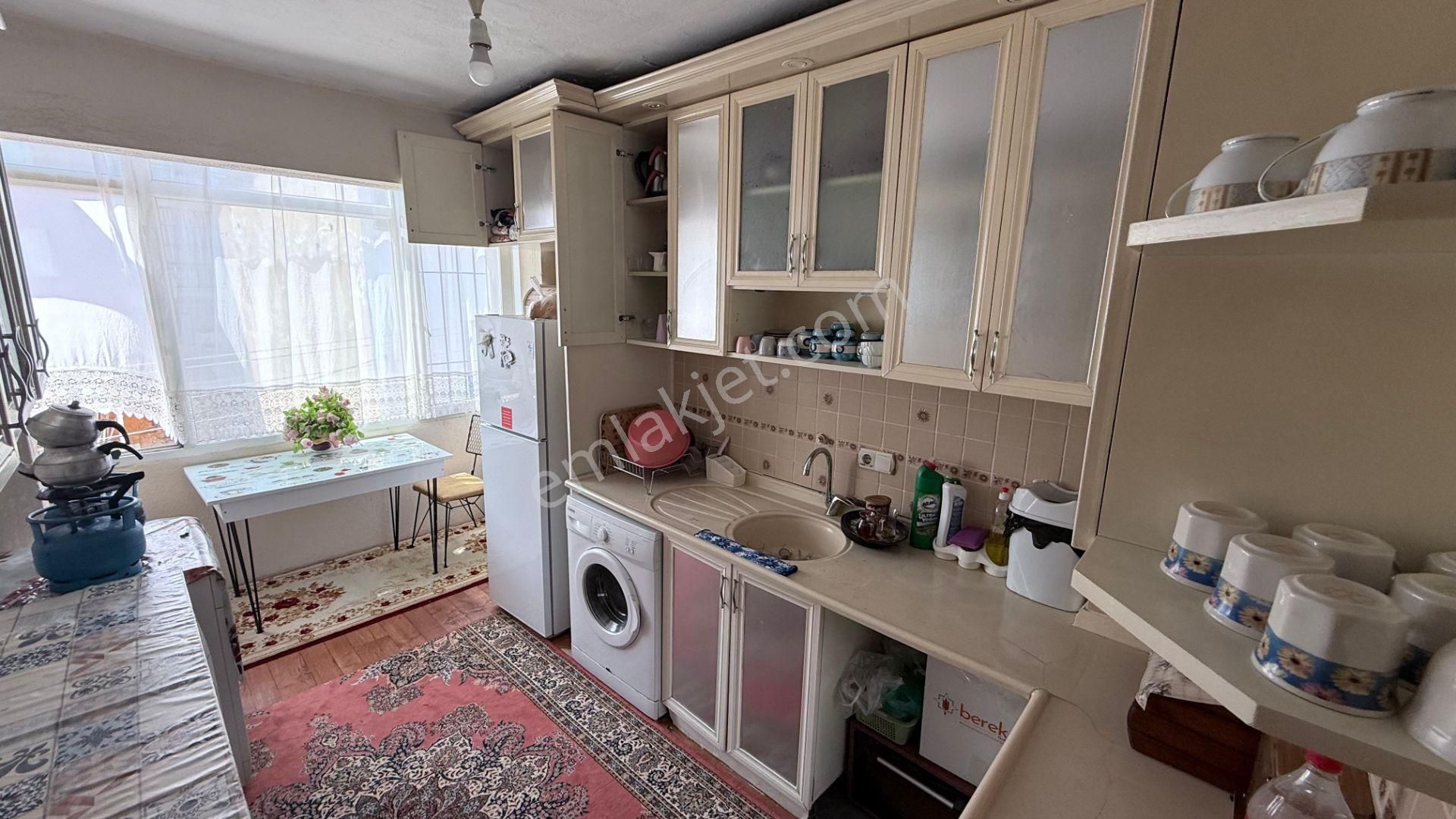 Karabağlar Yunus Emre'de 2+1 Satılık Fırsat Daire - Görsel 4