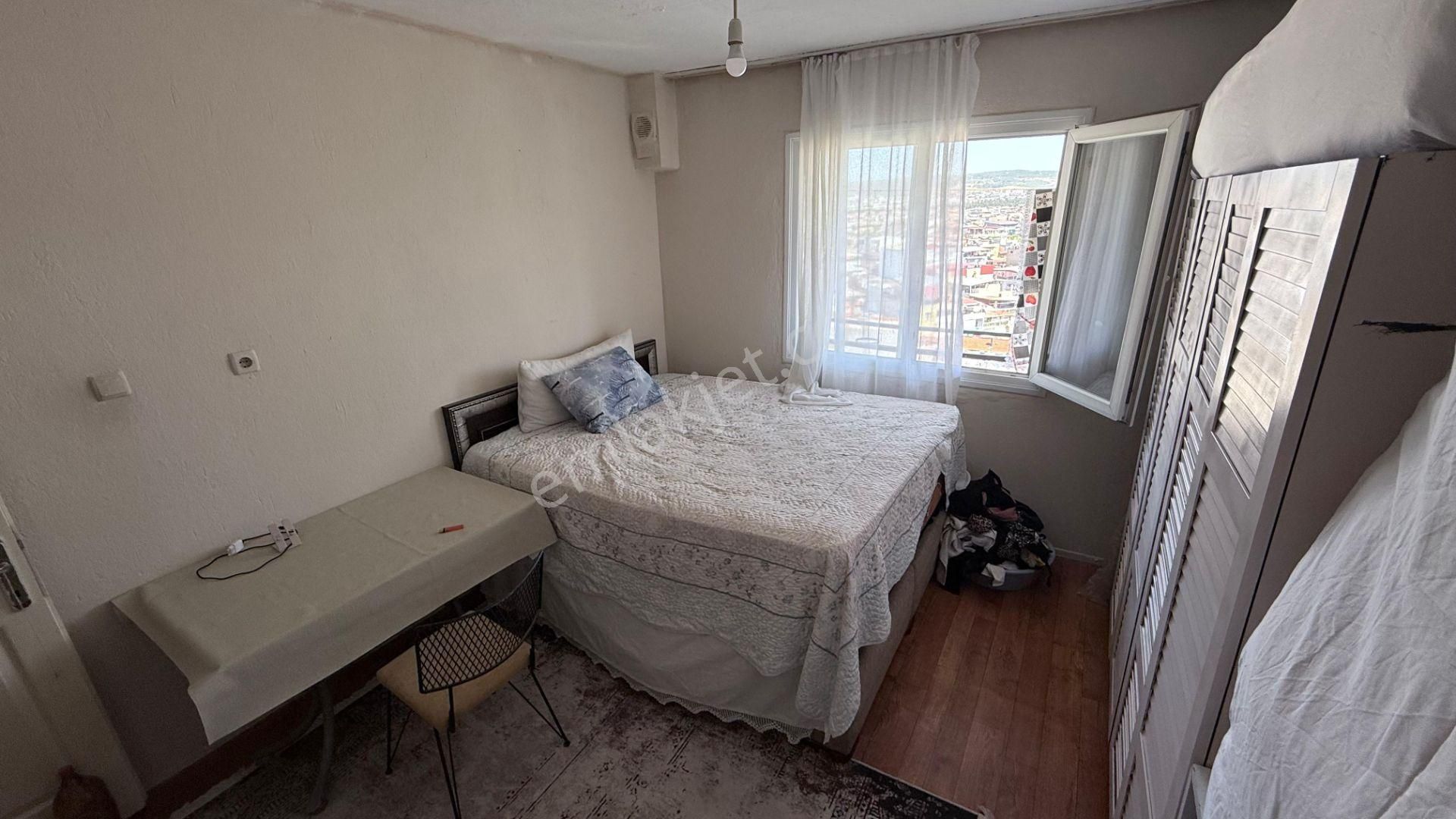 Karabağlar Yunus Emre'de 2+1 Satılık Fırsat Daire - Görsel 11