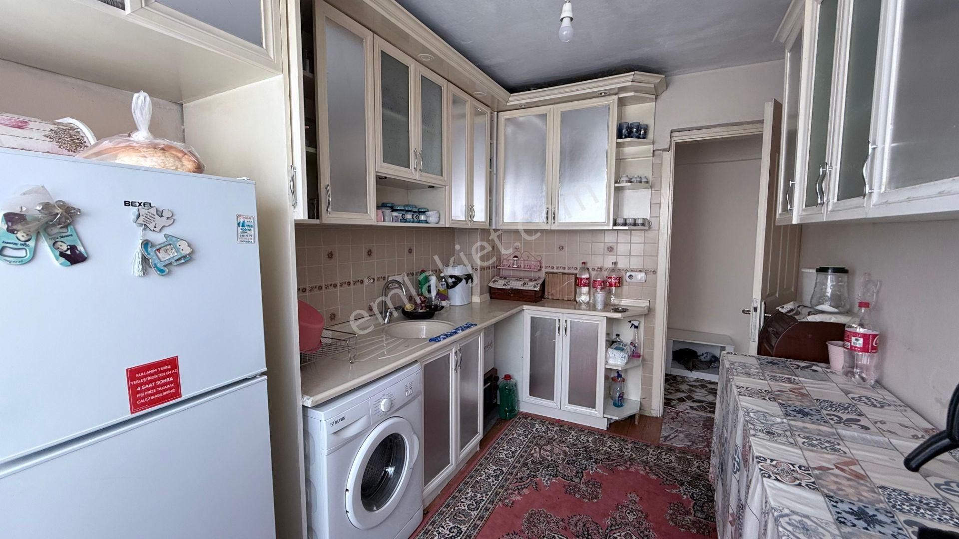 Karabağlar Yunus Emre'de 2+1 Satılık Fırsat Daire - Görsel 2