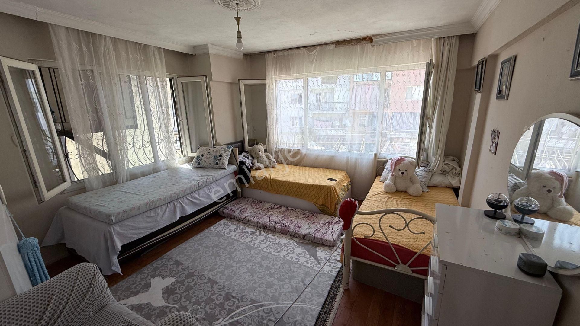 Karabağlar Yunus Emre'de 2+1 Satılık Fırsat Daire - Görsel 17