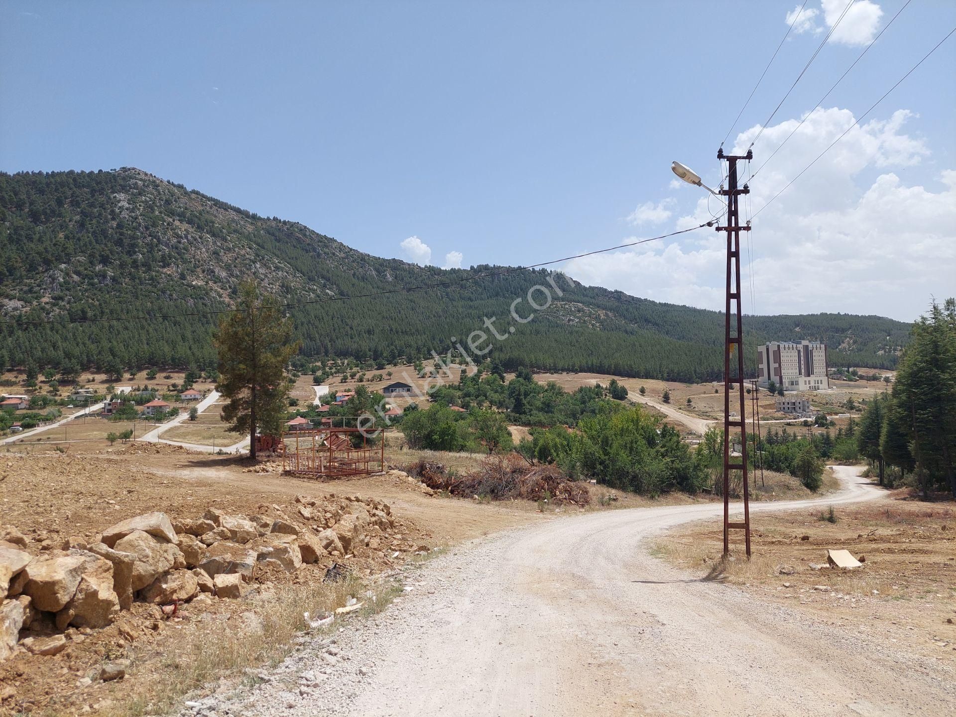 Burdur Bucak'ta Tek Tapulu İmar Sınırında 10.507 M2 Satılık Arazi - Görsel 24