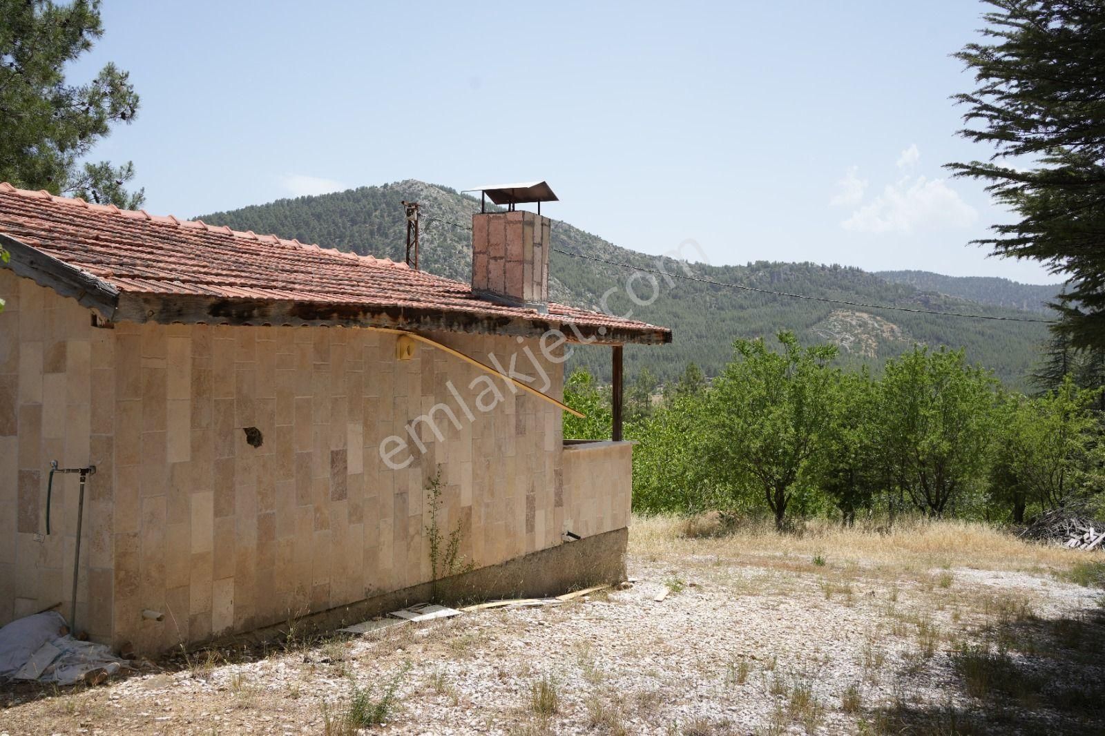 Burdur Bucak'ta Tek Tapulu İmar Sınırında 10.507 M2 Satılık Arazi - Görsel 15