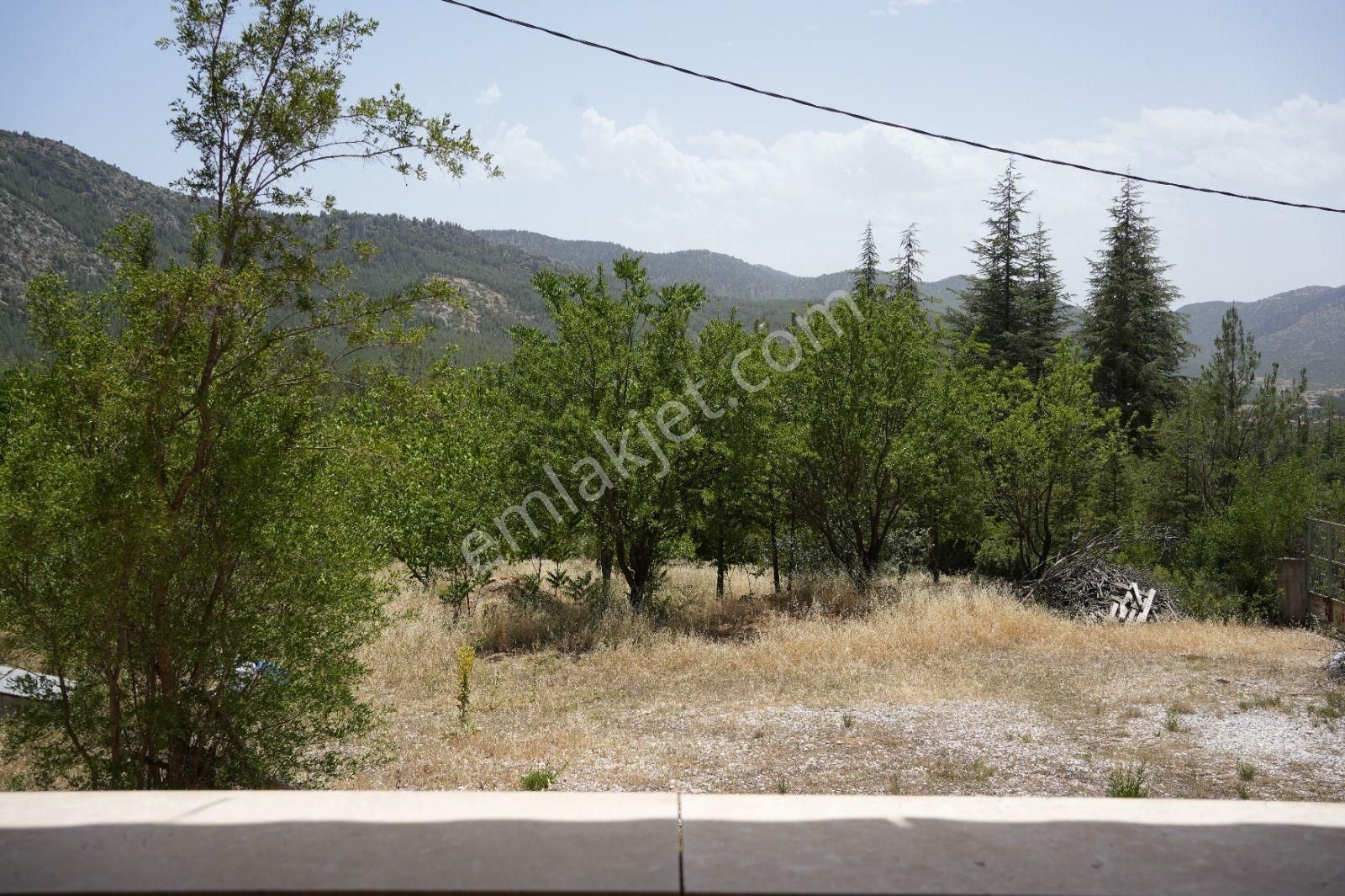 Burdur Bucak'ta Tek Tapulu İmar Sınırında 10.507 M2 Satılık Arazi - Görsel 16