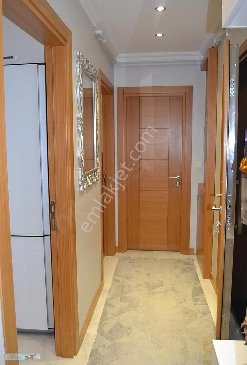 Emiray Gm Den İskanlı Binada Satılık Lüks İşçilikli 2+1 Daire - Görsel 11