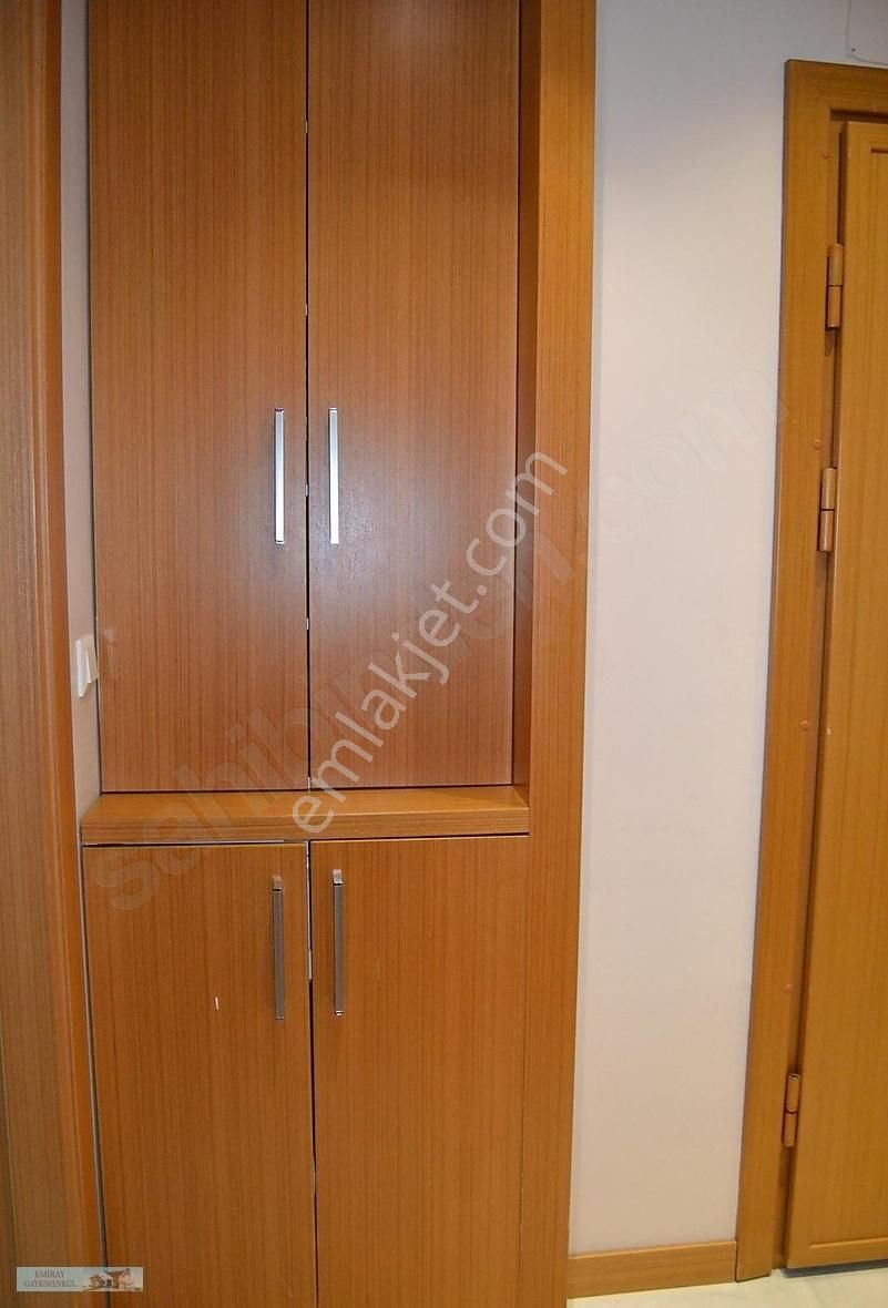 Emiray Gm Den İskanlı Binada Satılık Lüks İşçilikli 2+1 Daire - Görsel 2
