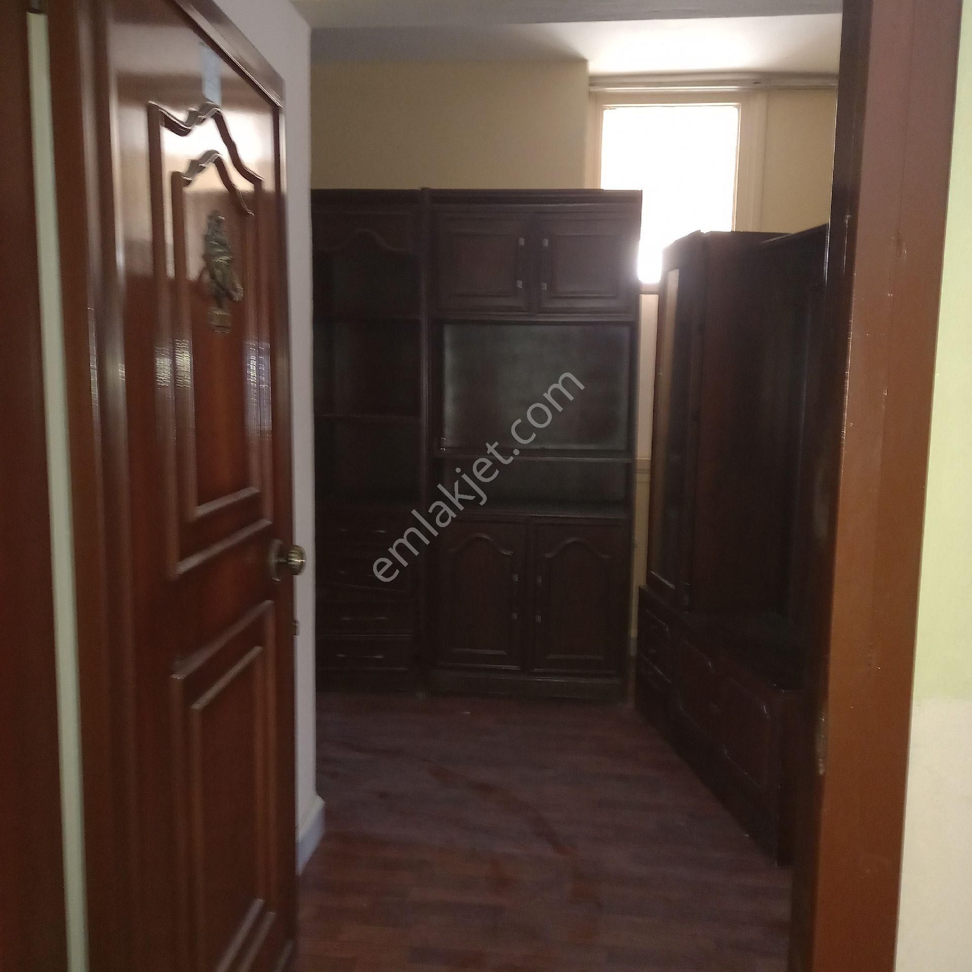 Teomanpaşa Cad Üzeri Satılık Daire