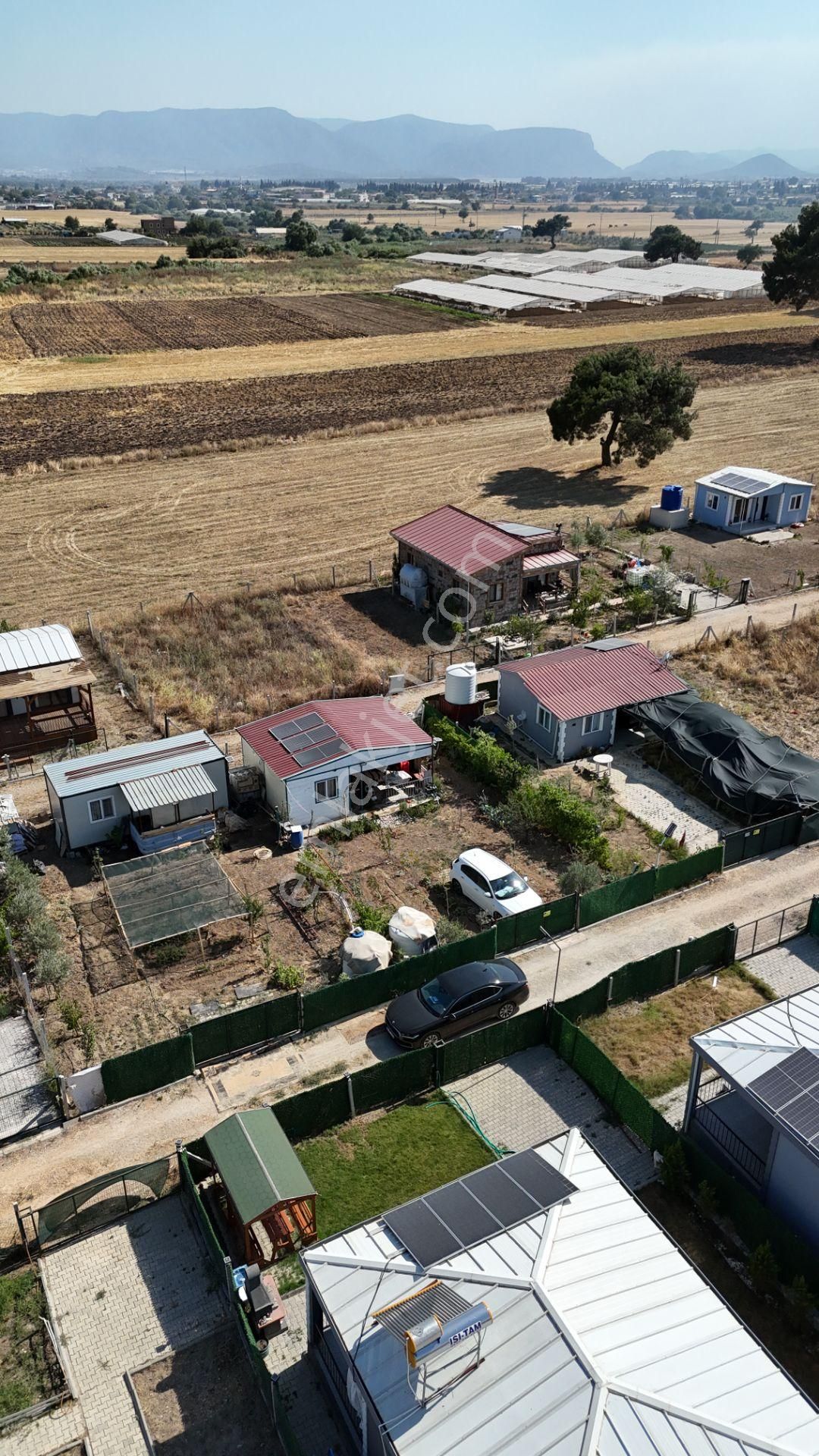 İzmir Develide Satılık Tapulu 240 M2 Bahçe 1+1 42 M2 Müstakil Ev - Görsel 17