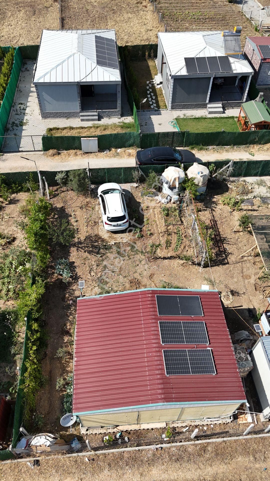 İzmir Develide Satılık Tapulu 240 M2 Bahçe 1+1 42 M2 Müstakil Ev - Görsel 24