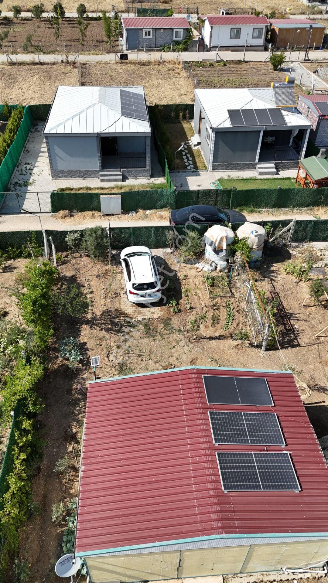 İzmir Develide Satılık Tapulu 240 M2 Bahçe 1+1 42 M2 Müstakil Ev - Görsel 23