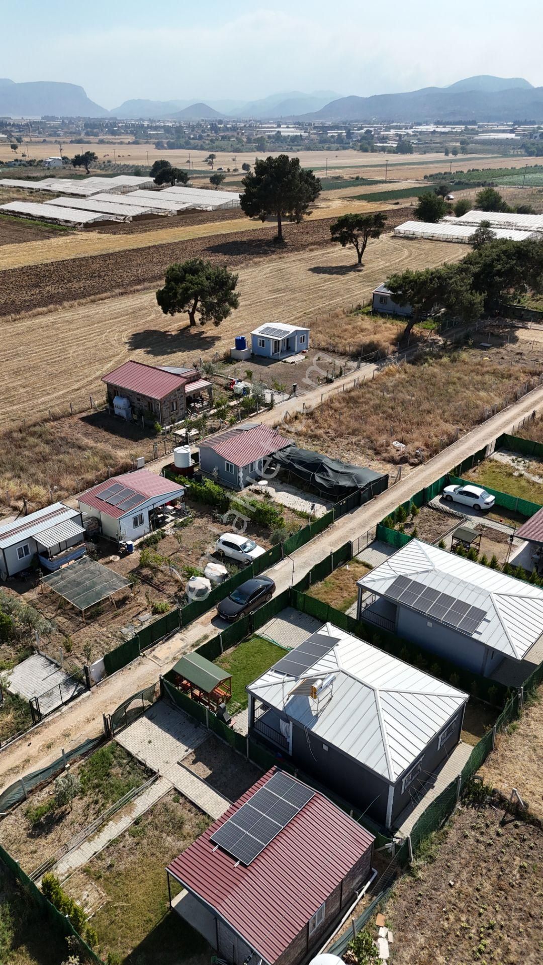 İzmir Develide Satılık Tapulu 240 M2 Bahçe 1+1 42 M2 Müstakil Ev - Görsel 18