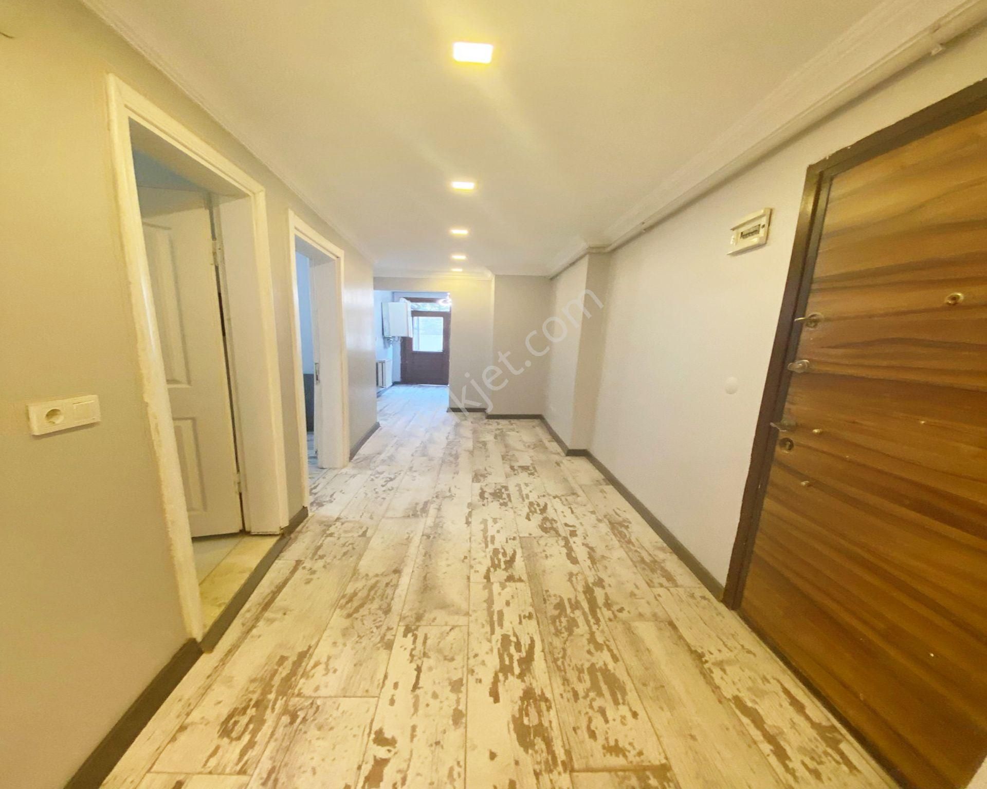 Hem Balkon Hem Bahçe 120 M2 Geniş 2+1 Kaçmaz - Görsel 4