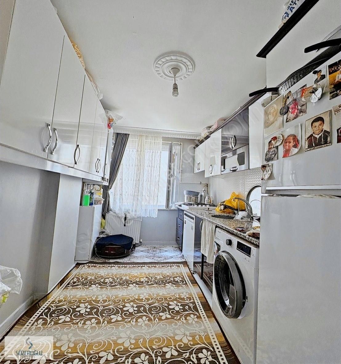 Esenyurt Pınar Mah. 1.kat 2+1 90m2 Çift Balkonlu 2.585.000 Tl