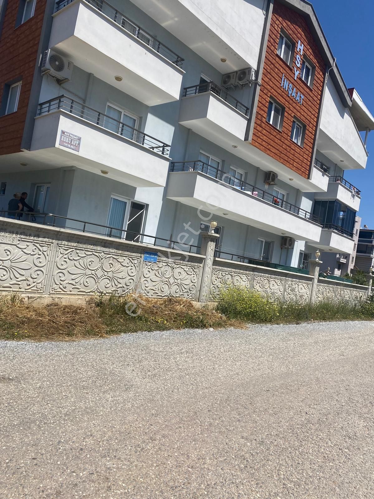 Aydın Didim Cumhuriyet Mahallesinde Yüksek Giriş Satılık 2+1 Daire