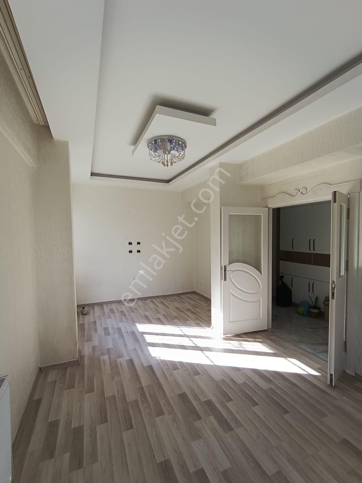 Yeditepe Satılık 2+1 Daire