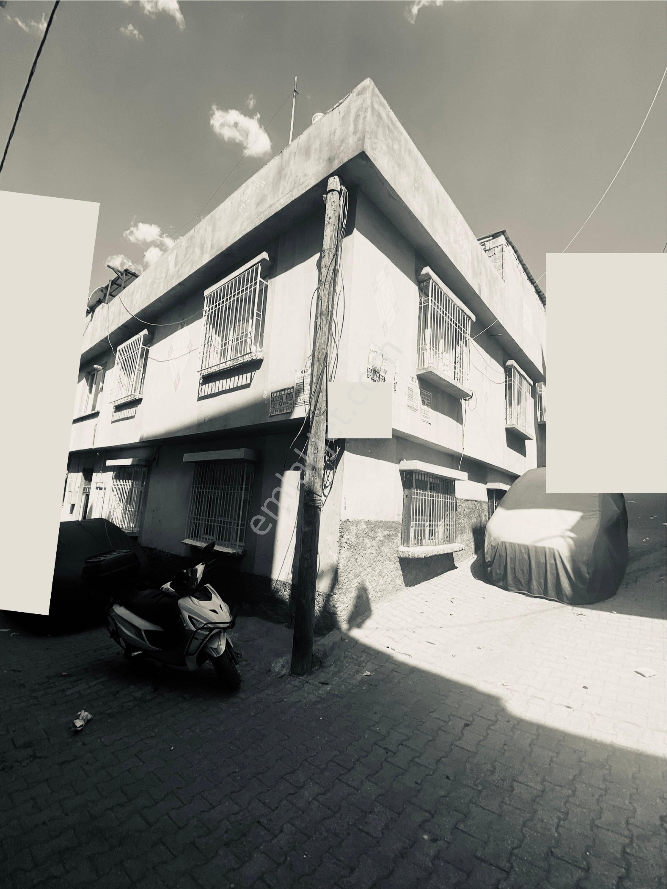 Onur Da 120m 2 Katlı,köşebaşı, D. Gazlı.ev