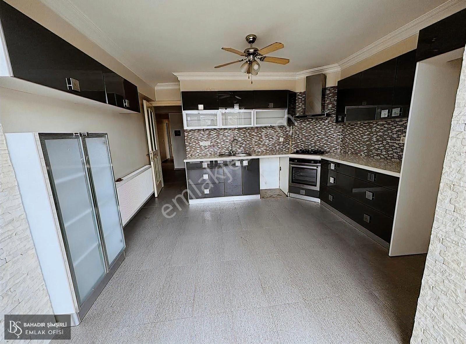 B.ş'den Ragıpbey Mahallesinde Köşe Konumda Satılık 4+1 Daire - Görsel 12